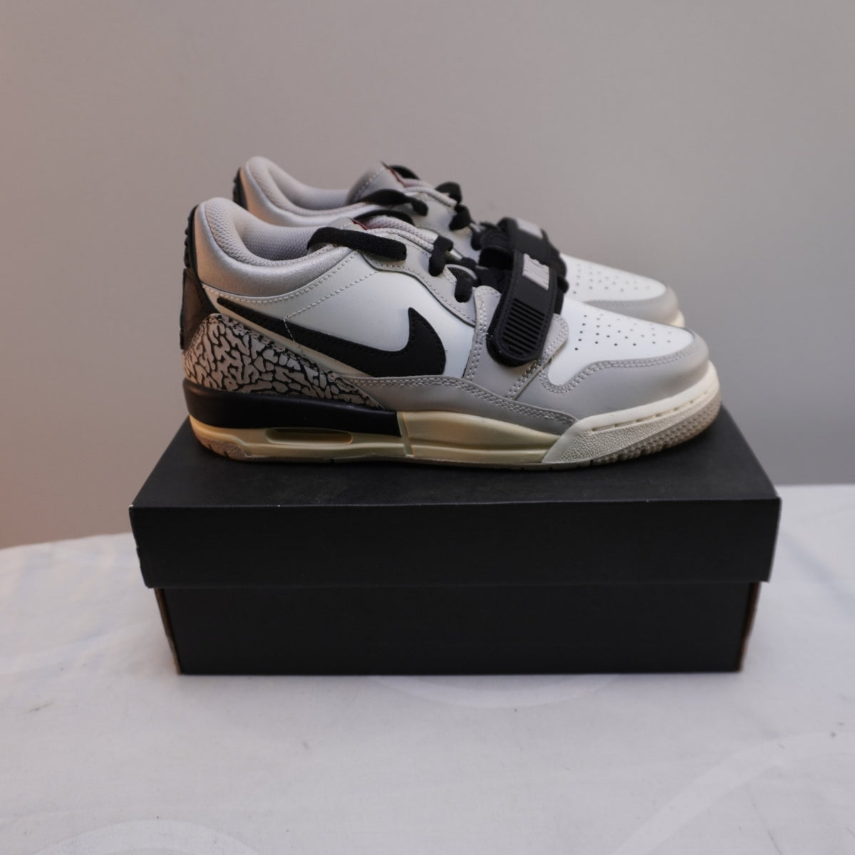 Zapatillas Nike para Mujer Usadas - Blancas, Talla 38