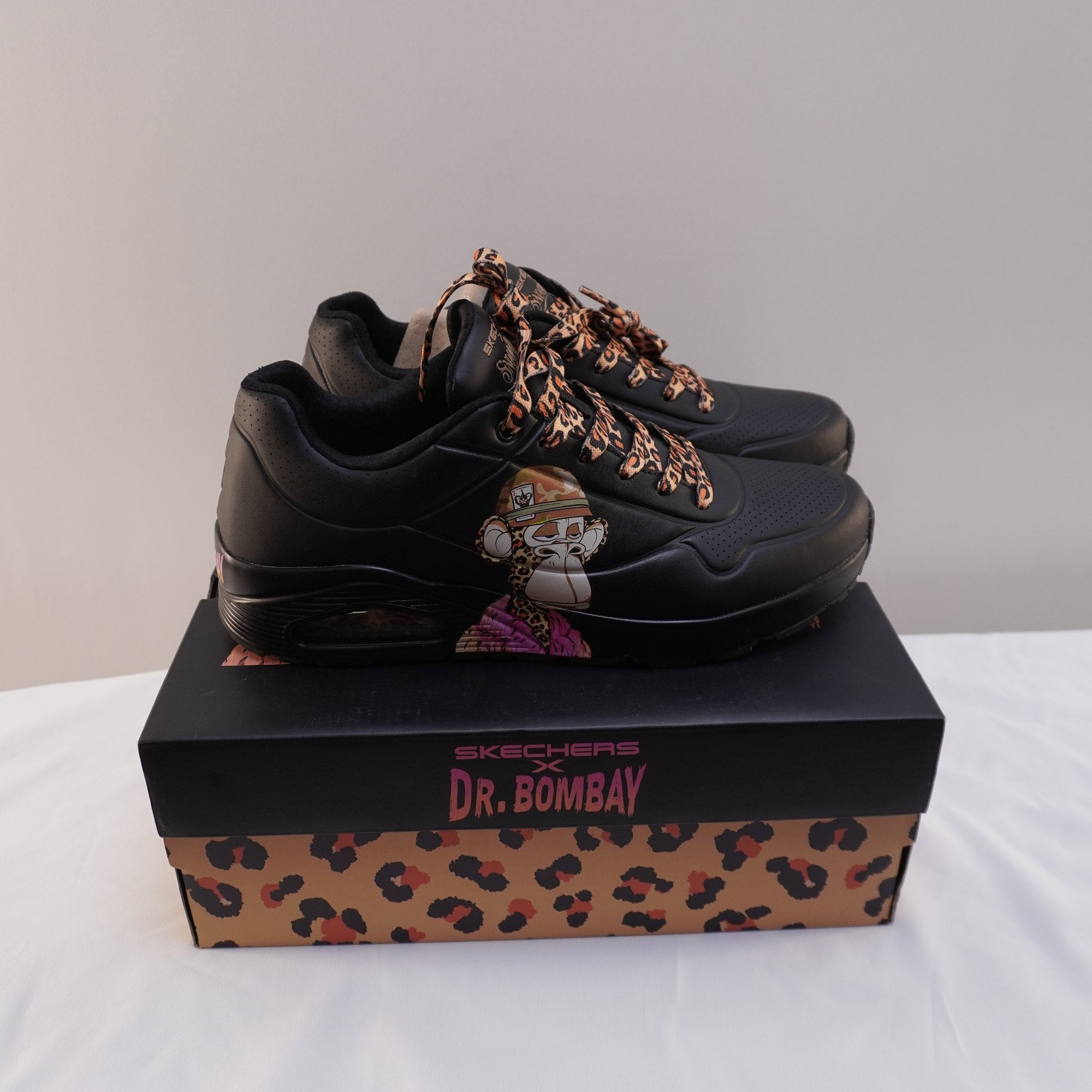 Zapatillas Skechers para Hombre Usadas - Negros, Talla 44