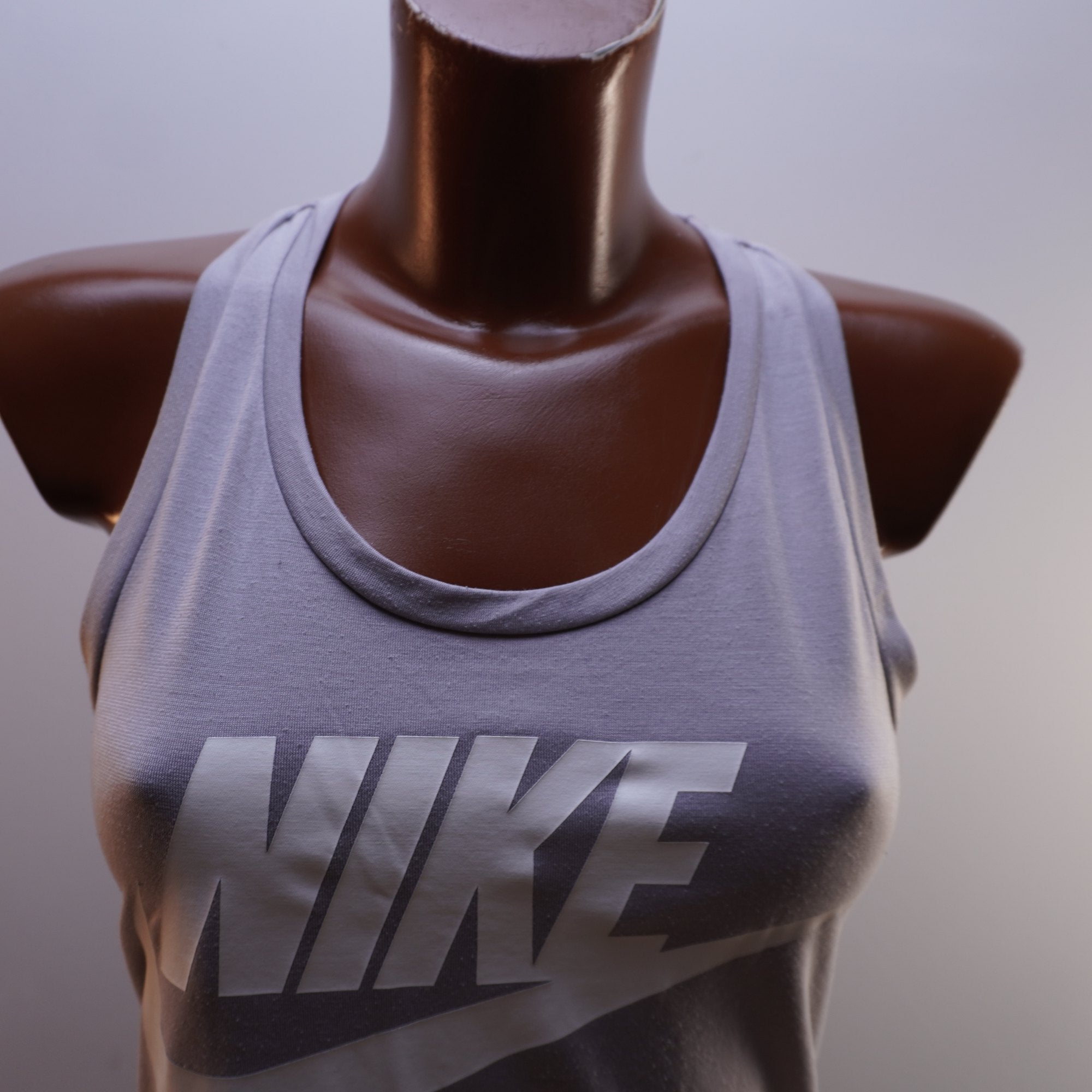 Camiseta sin Mangas Nike para Mujer Usada - Púrpura, XS