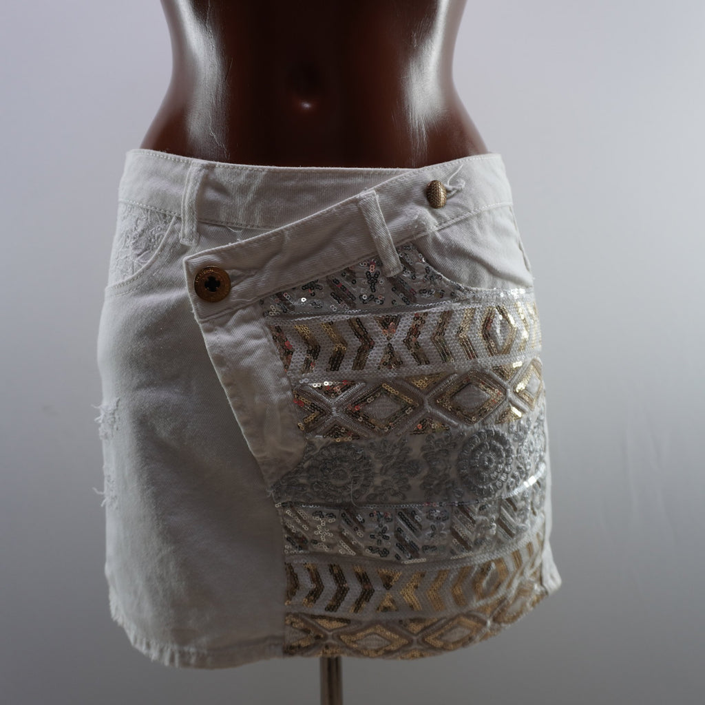 Falda Desigual para Mujer Usada - Blanca, M