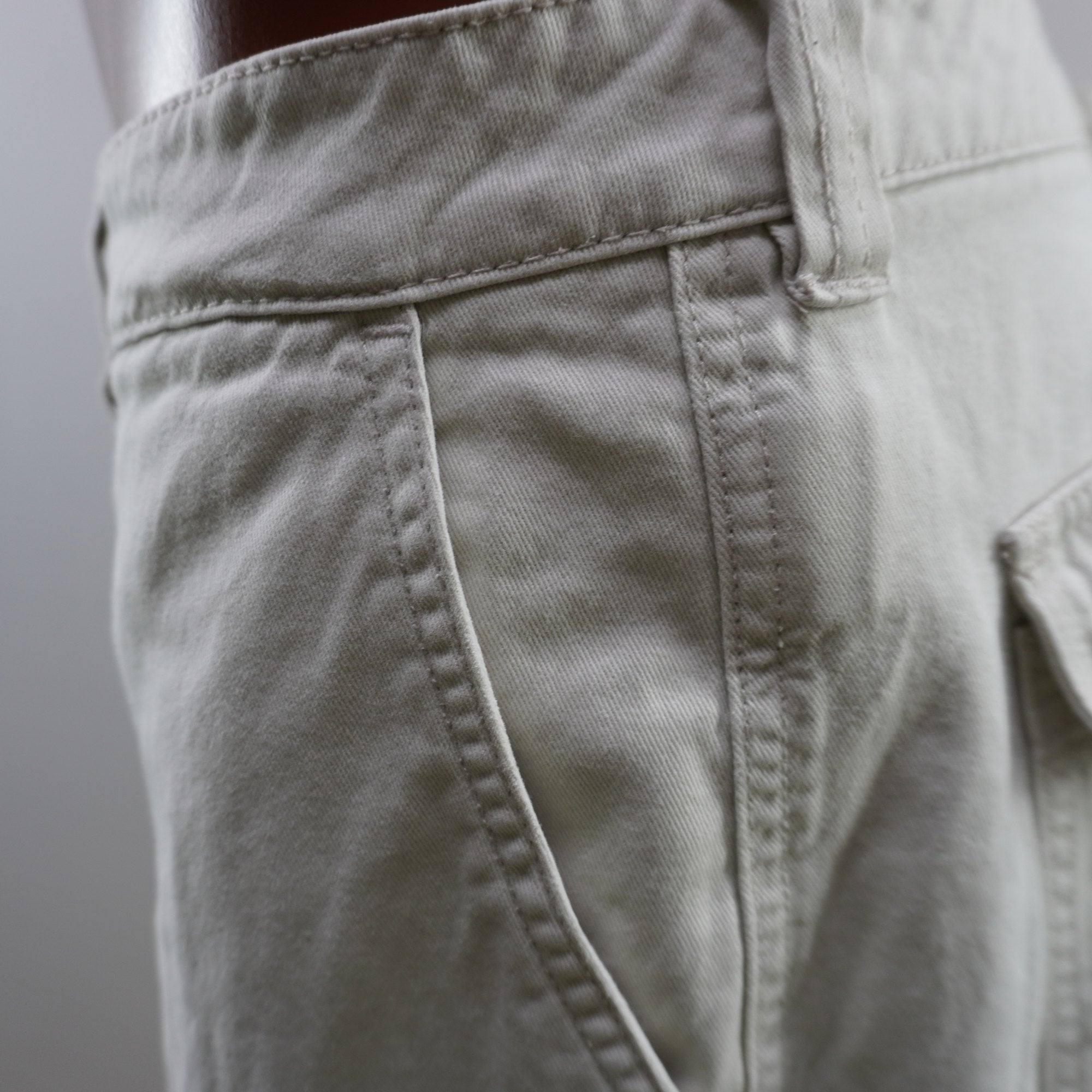 Pantalones Cortos Cargo Quiksilver para Hombre Usados - Beige, XL