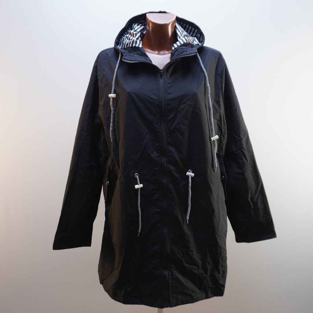Parka Italian Style para Mujer Usada - Negra, XXXL