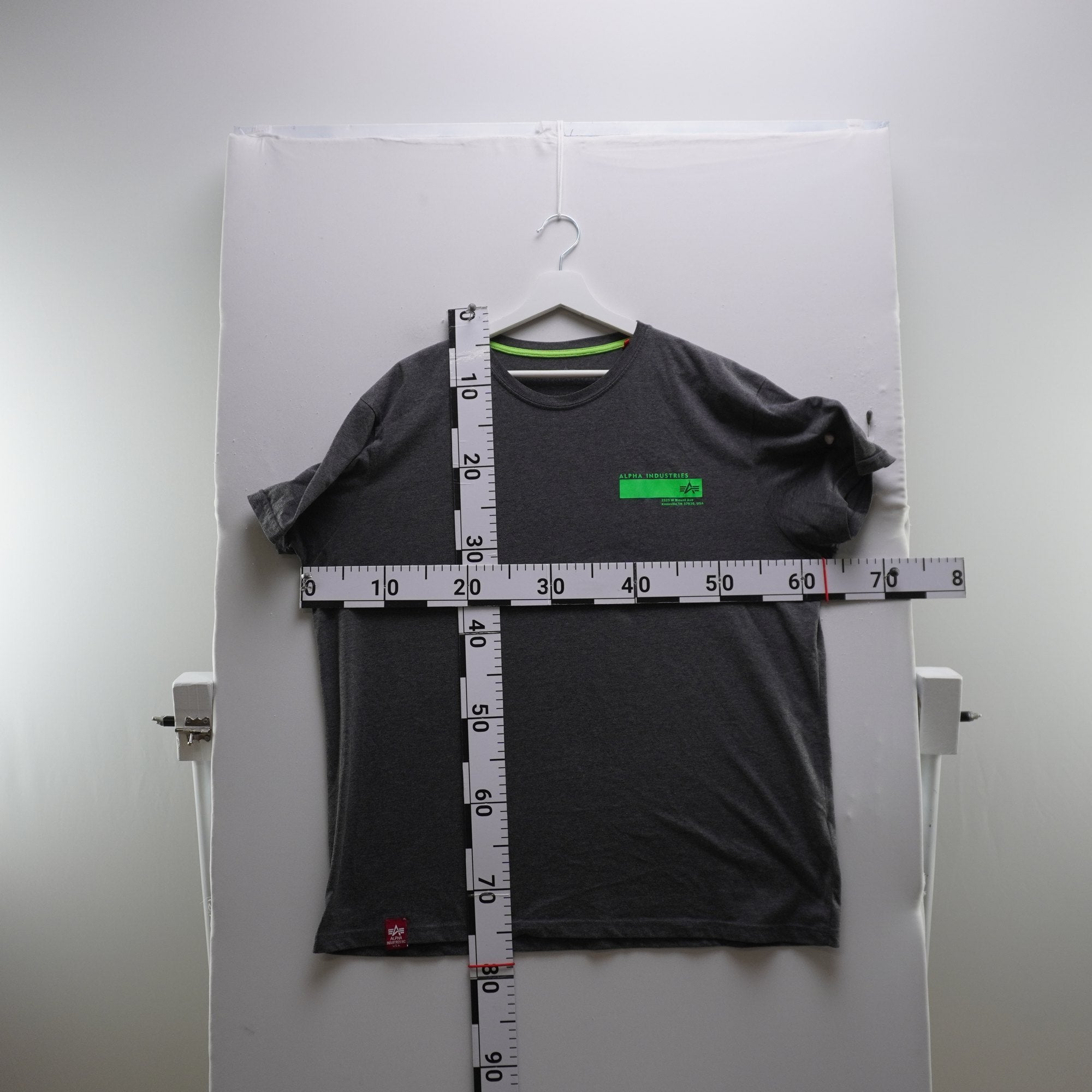 Camiseta de Manga Corta Alpha Industries para Hombre Usada - Gris, XXL