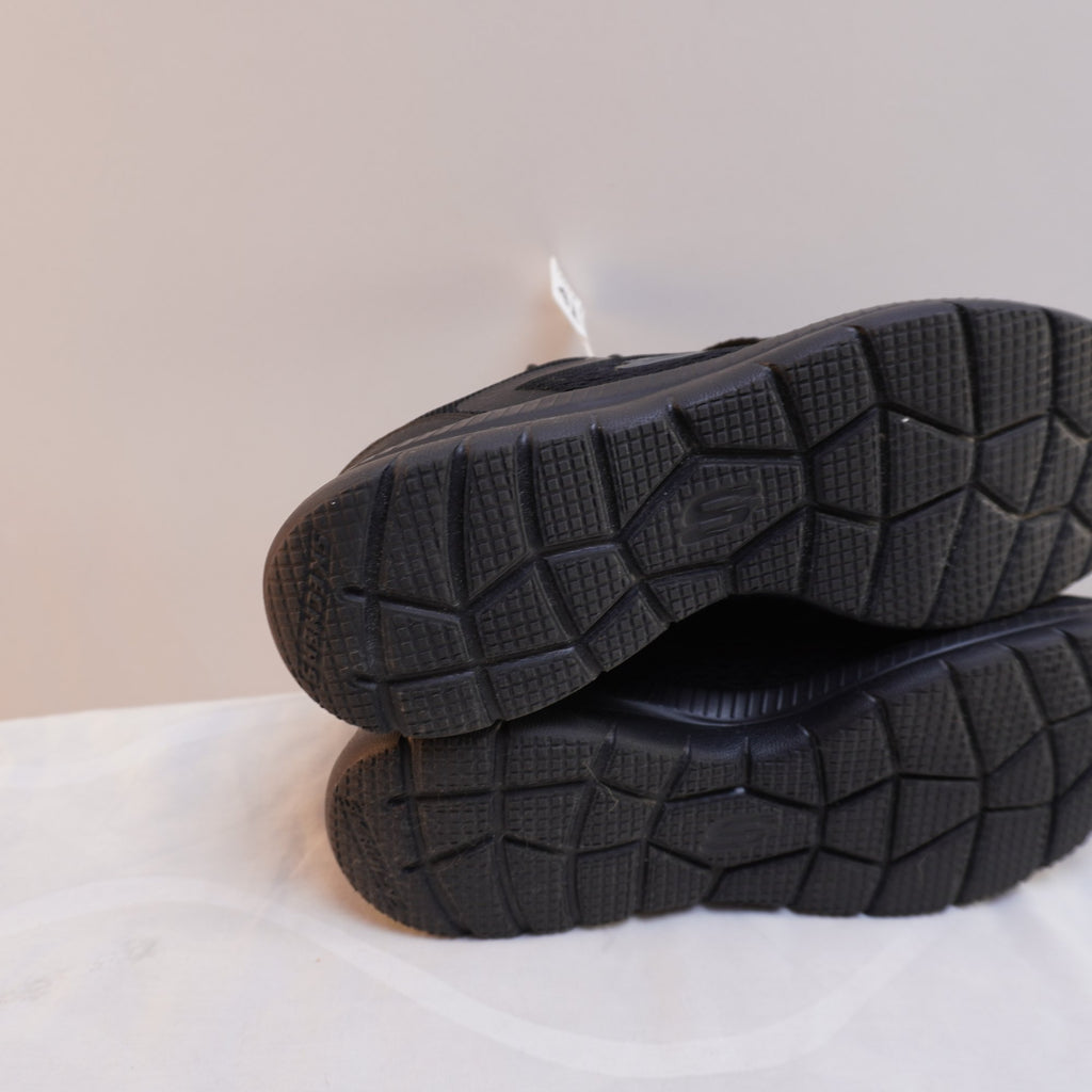 Zapatillas Skechers para Mujer Usadas - Negro, 41