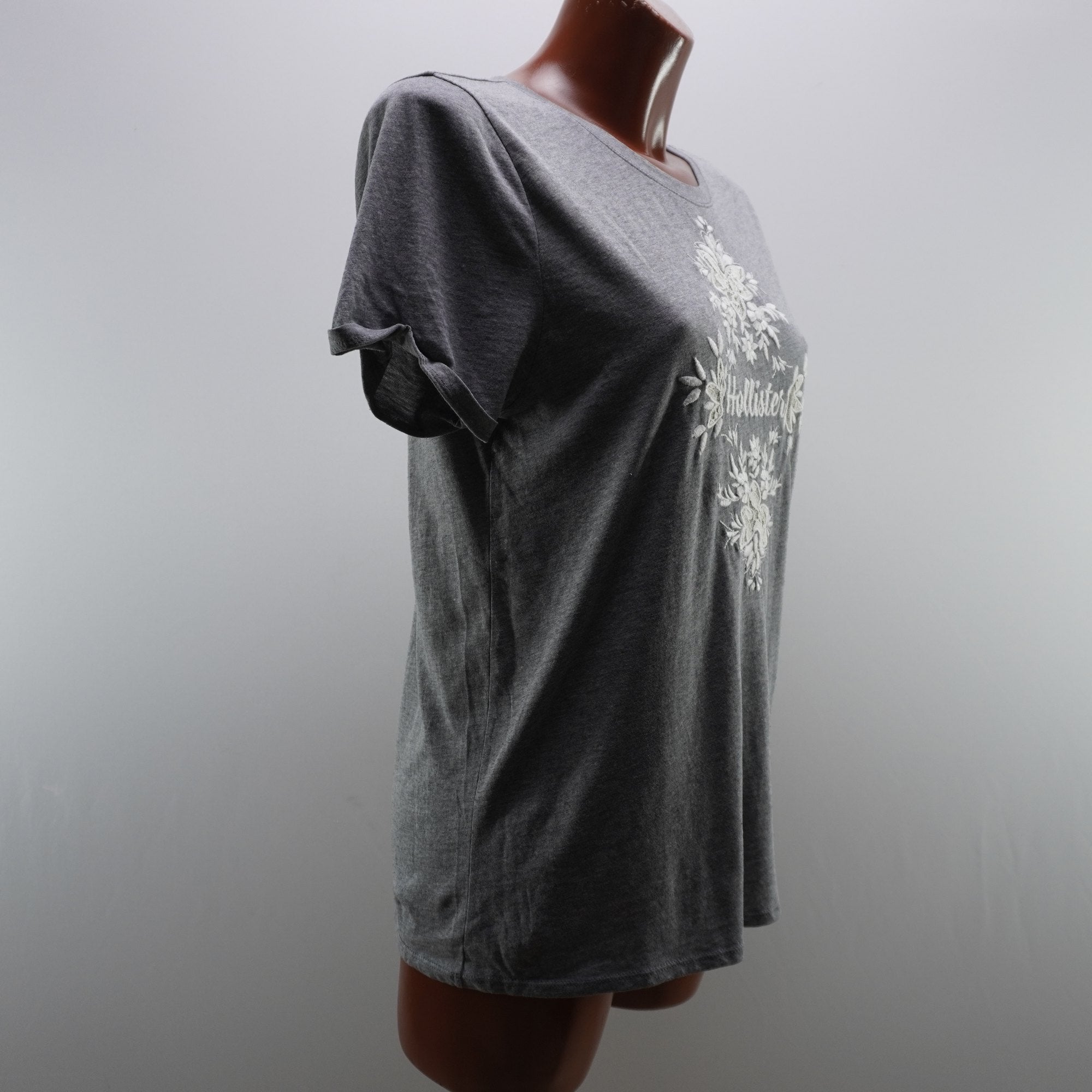 Camiseta de Manga Corta Hollister para Mujer Usada - Gris, XL
