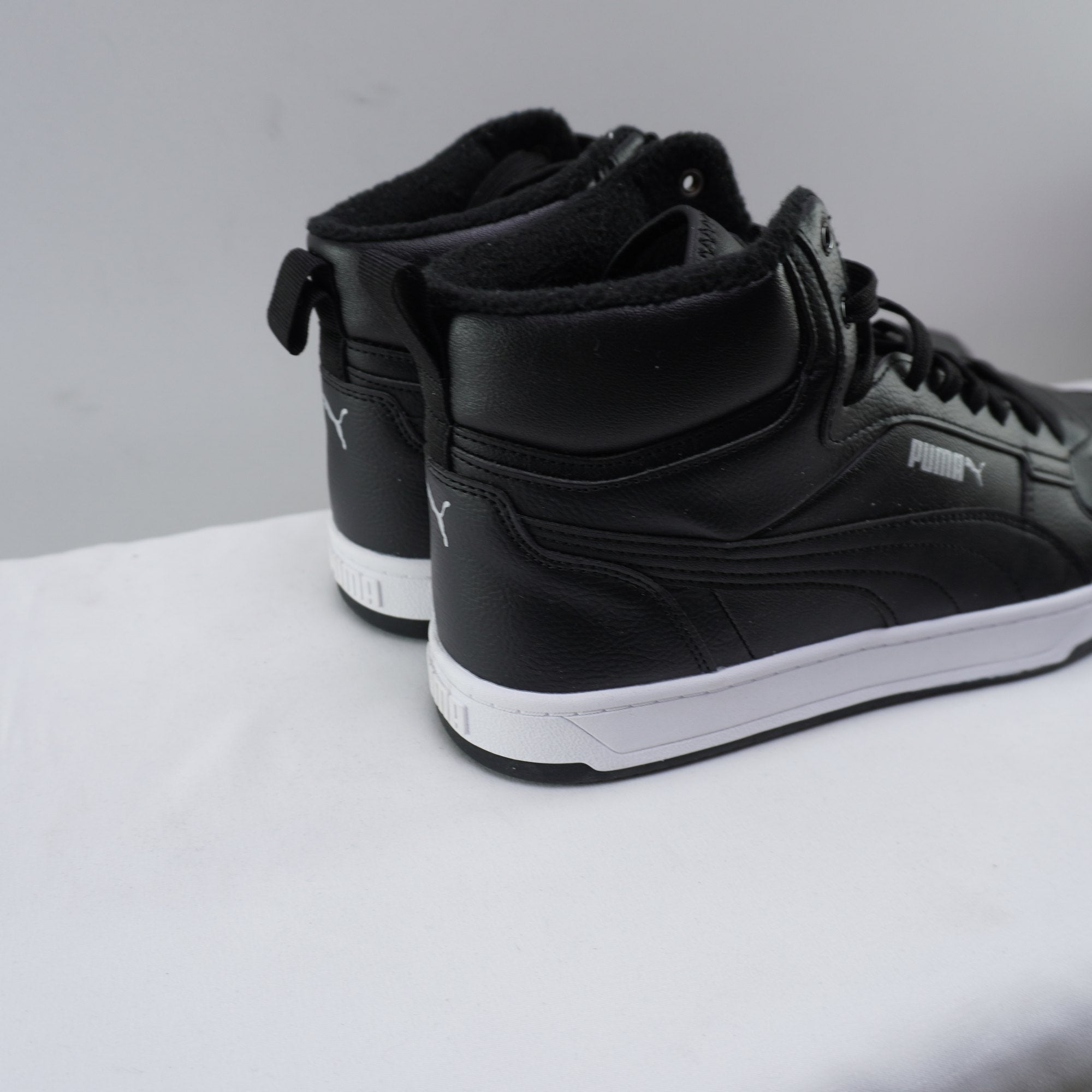 Zapatillas Puma para Hombre Usadas - Negro, 44.5