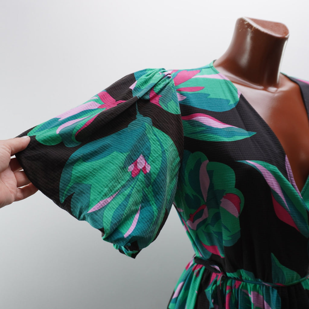 Vestido YAS para Mujer Usado - Multicolor, Grande (L)