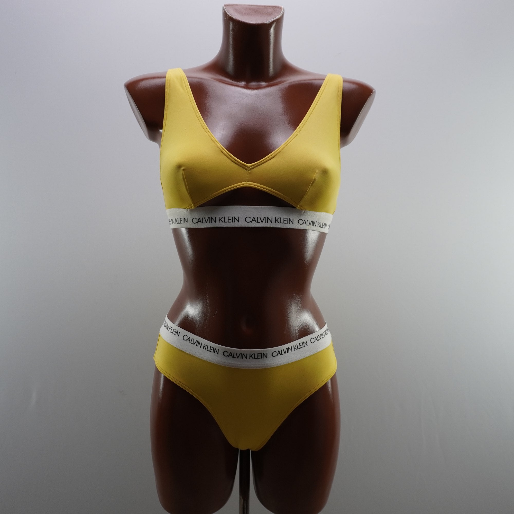 Vestido de Baño Calvin Klein para Mujer Usado - Amarillo, S