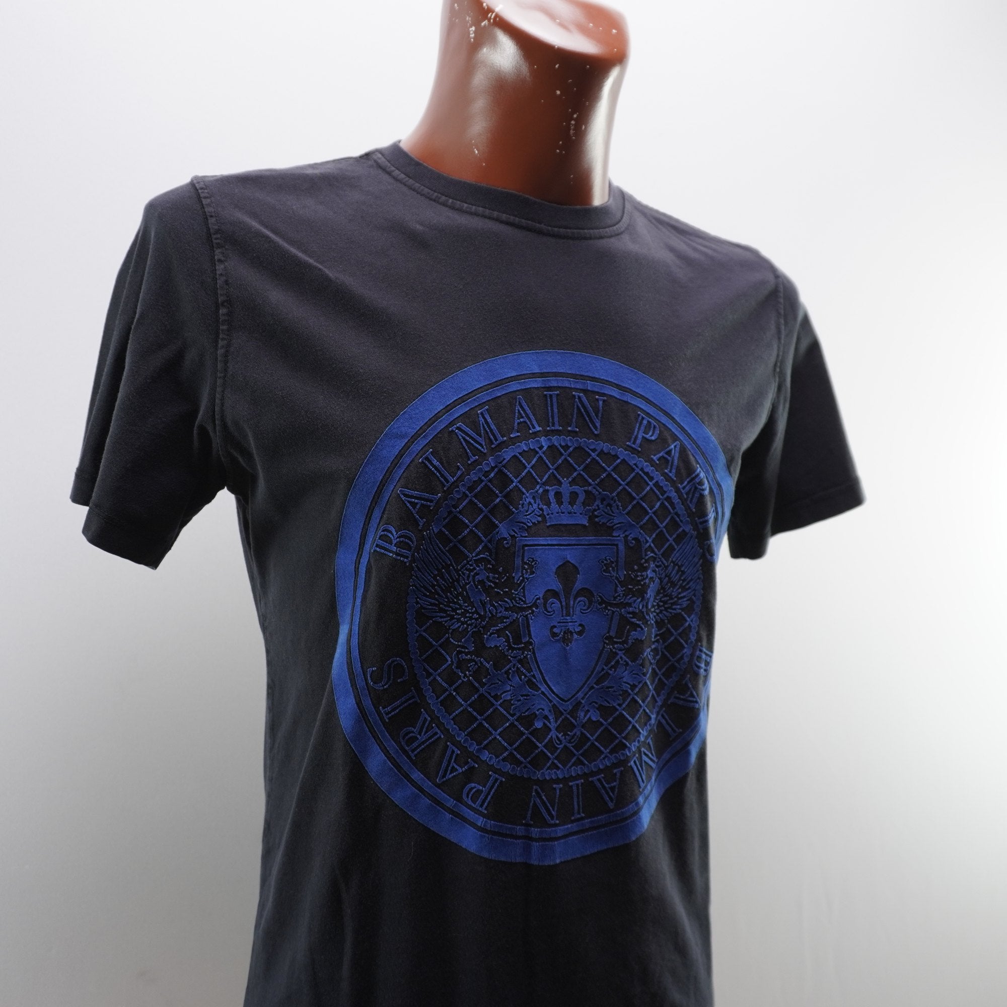 Camiseta de Manga Corta Balmain para Hombre Usada - Negra, M