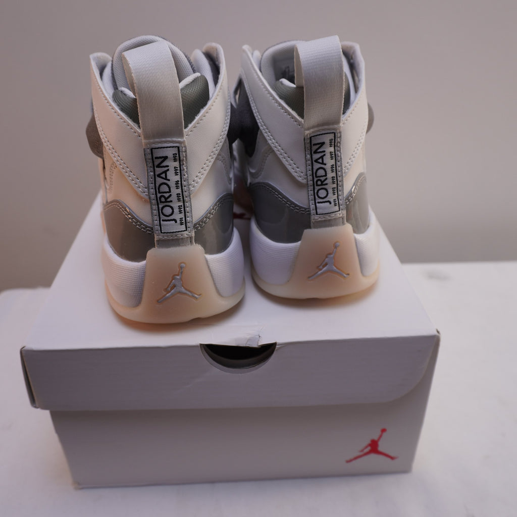 Zapatillas Jordan para Hombre Usadas - Blancas, 37.5