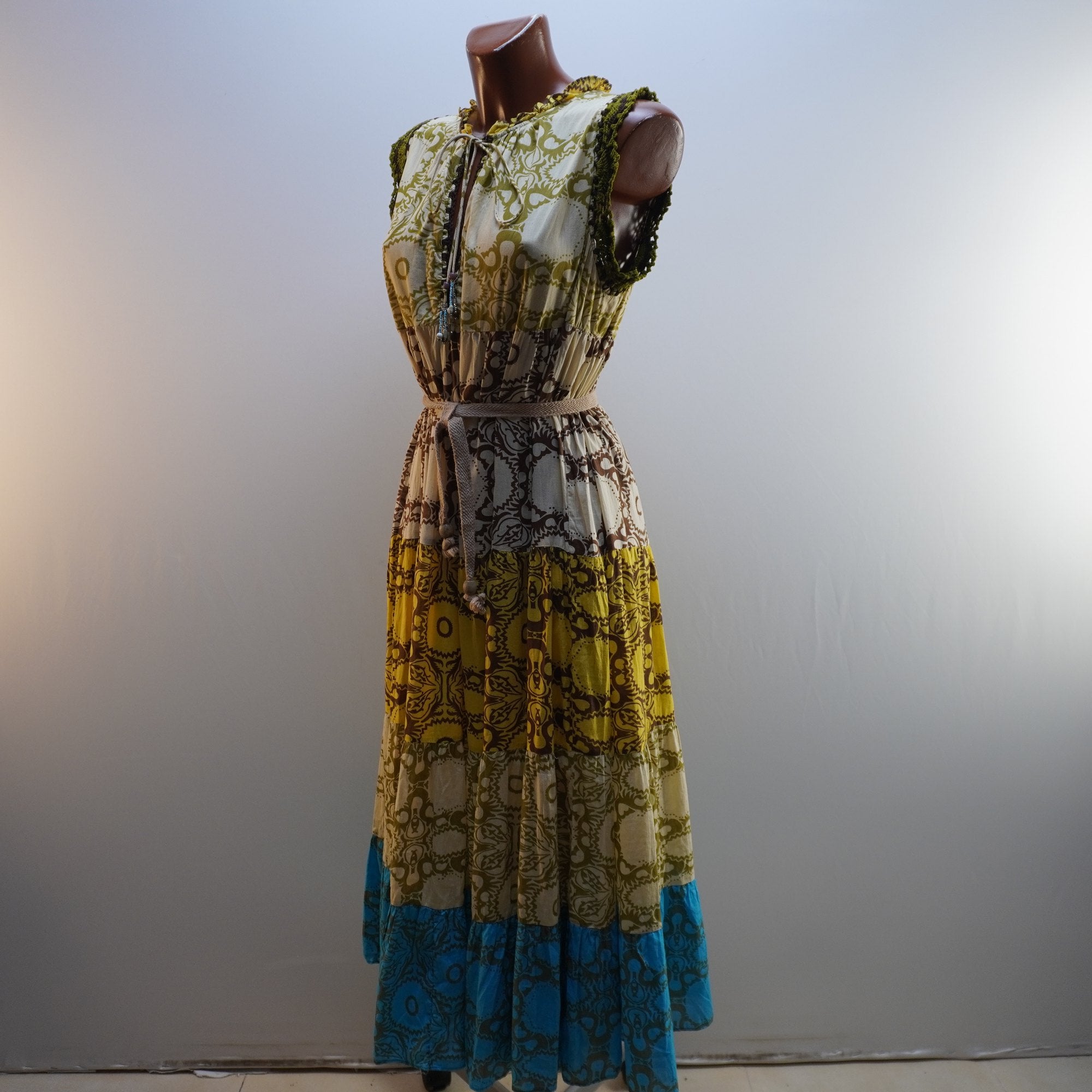 Vestido Zara para Mujer Usado - Multicolor, L