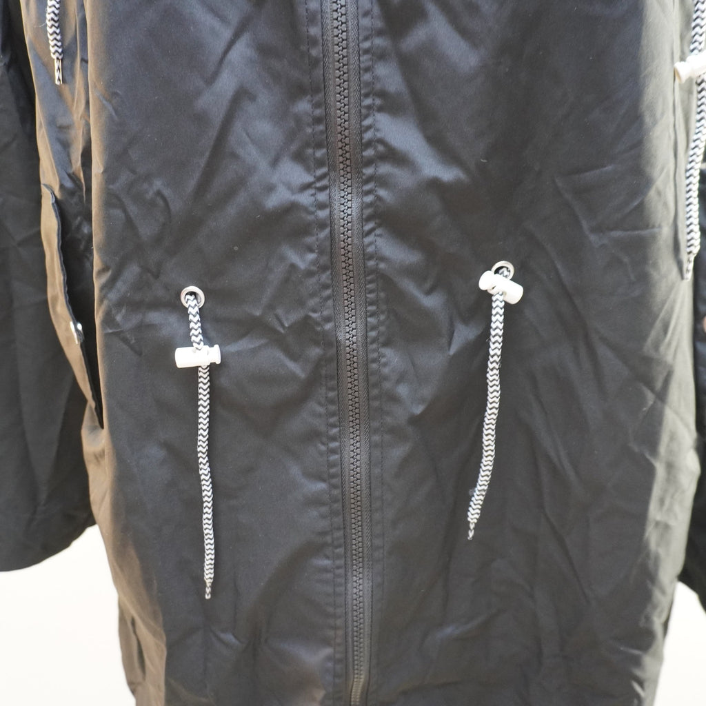Parka Italian Style para Mujer Usada - Negra, XXXL