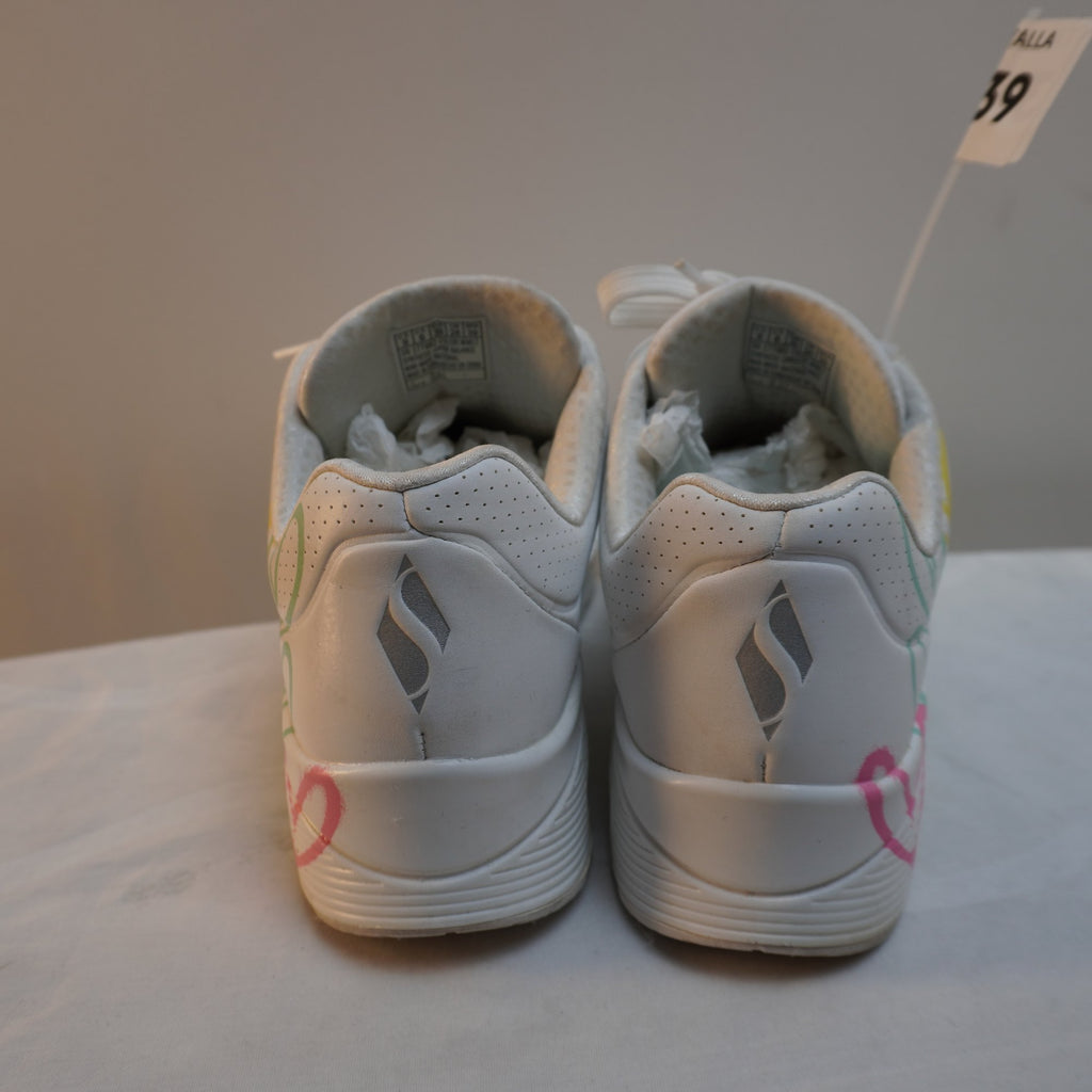 Zapatillas Skechers para Mujer Usadas - Blancas, Talla 39