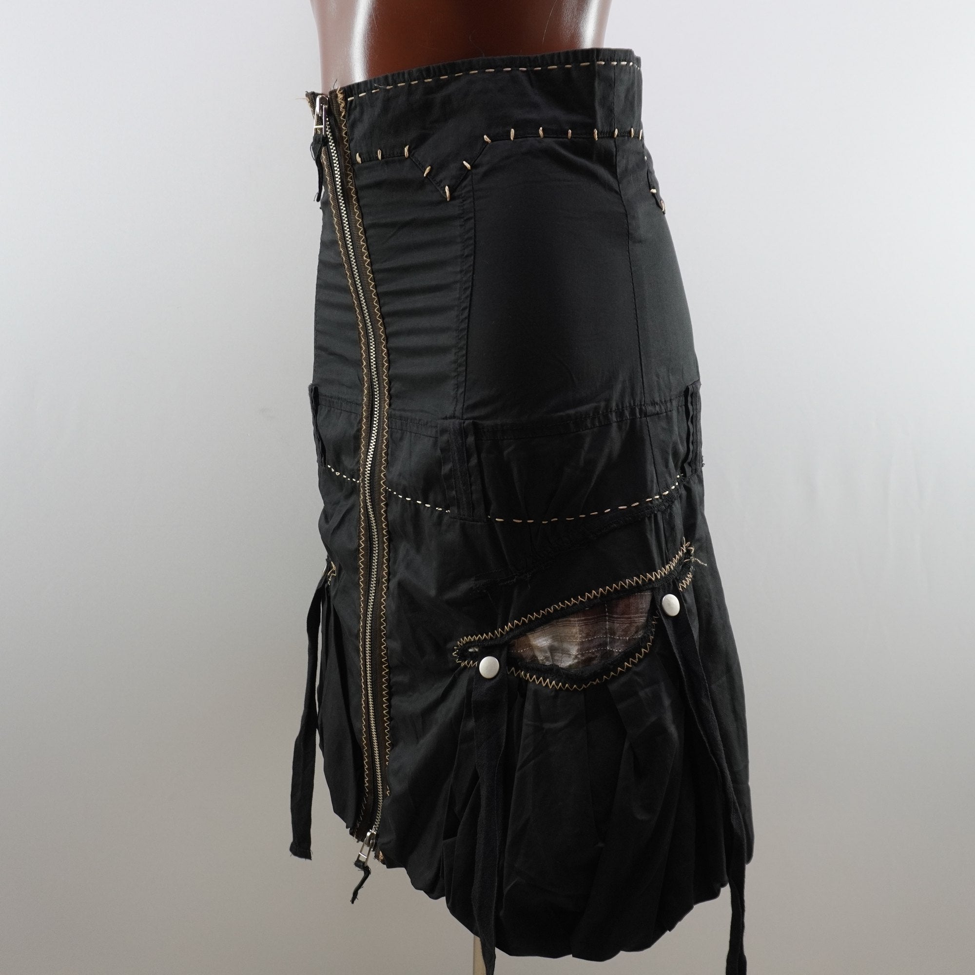 Falda Italian Style para Mujer Usada - Negra, S
