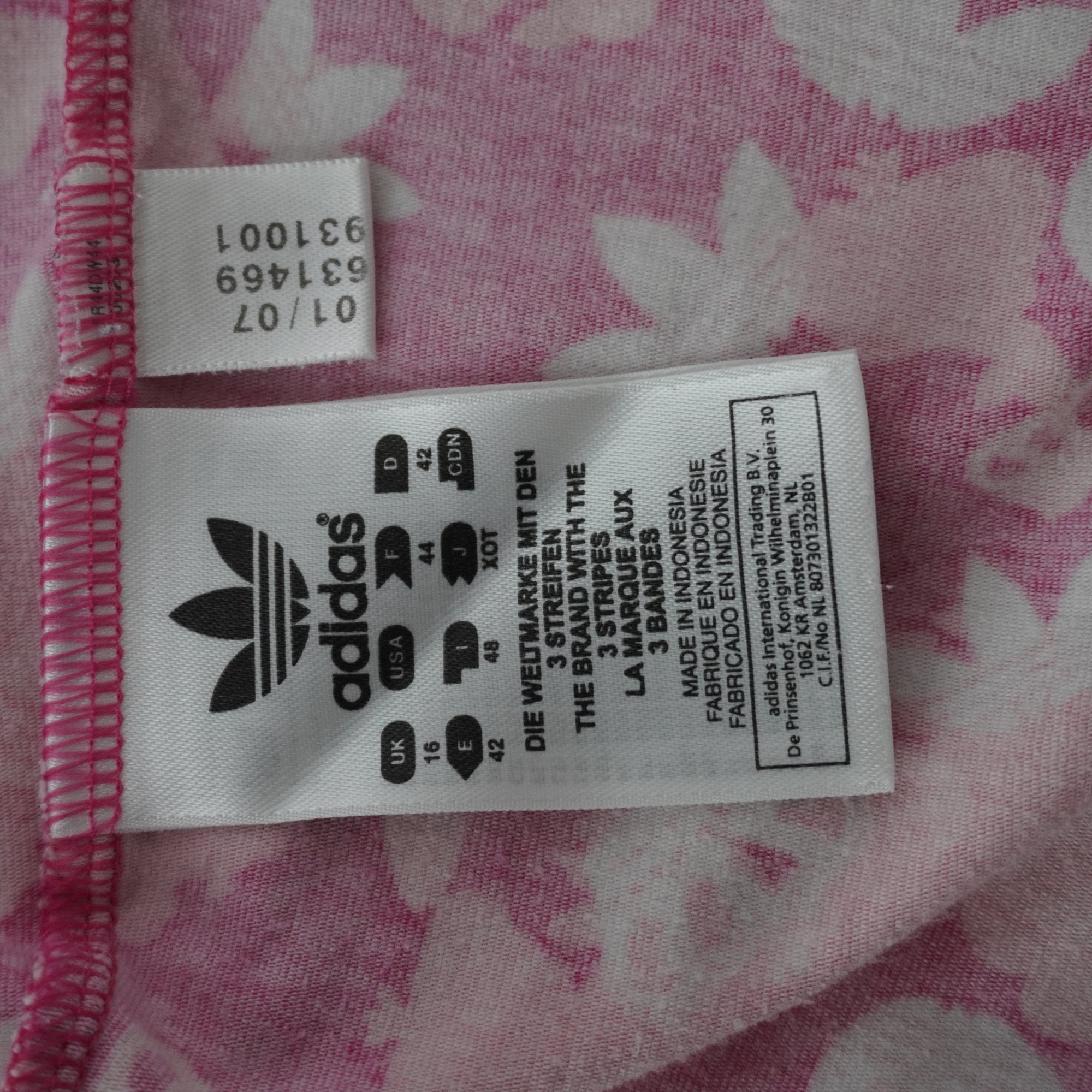 Camiseta de Manga Corta Adidas para Mujer - Rosa, XL (Usada, Muy Buen Estado)