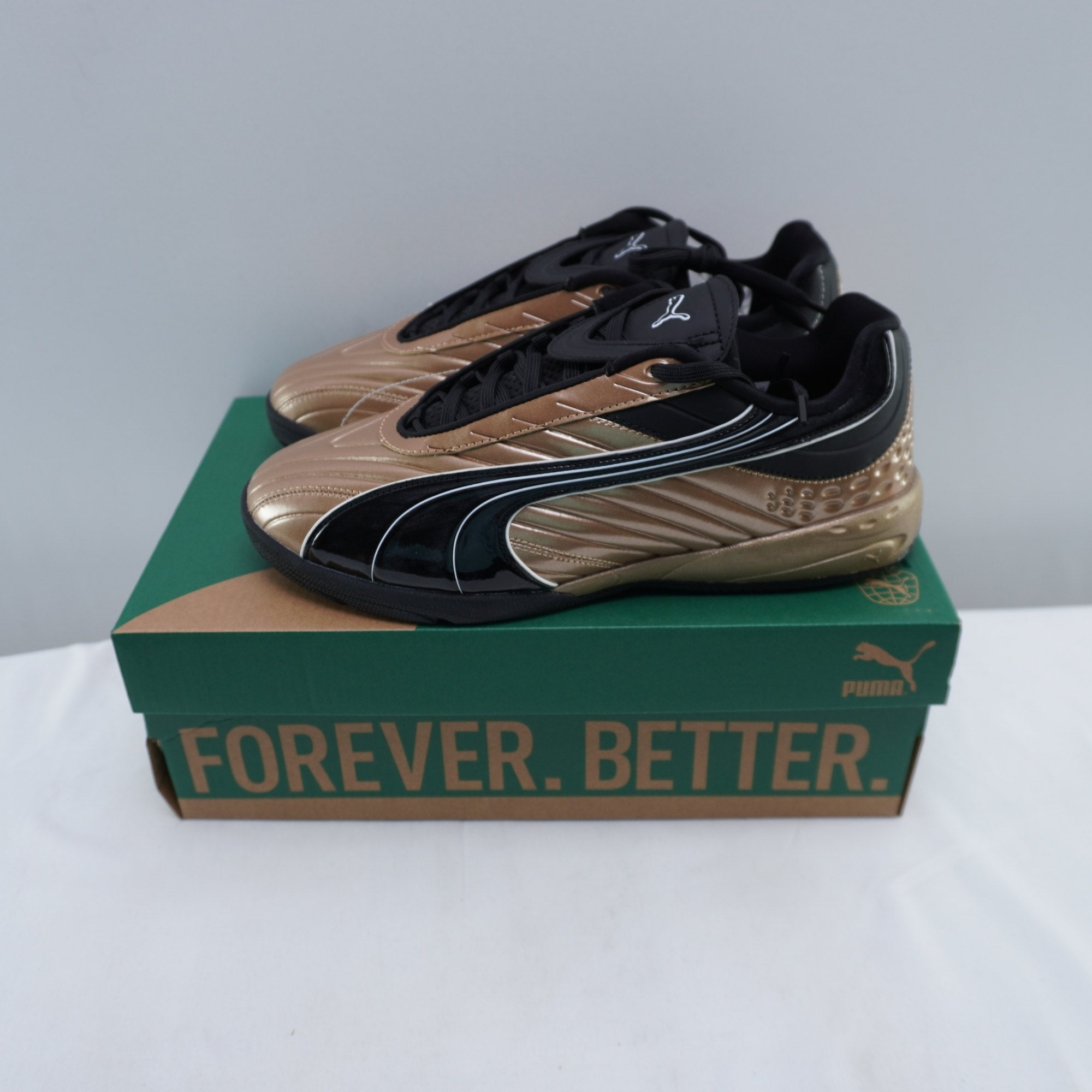 Zapatillas Puma para Hombre Usadas - Dorado, Talla 40