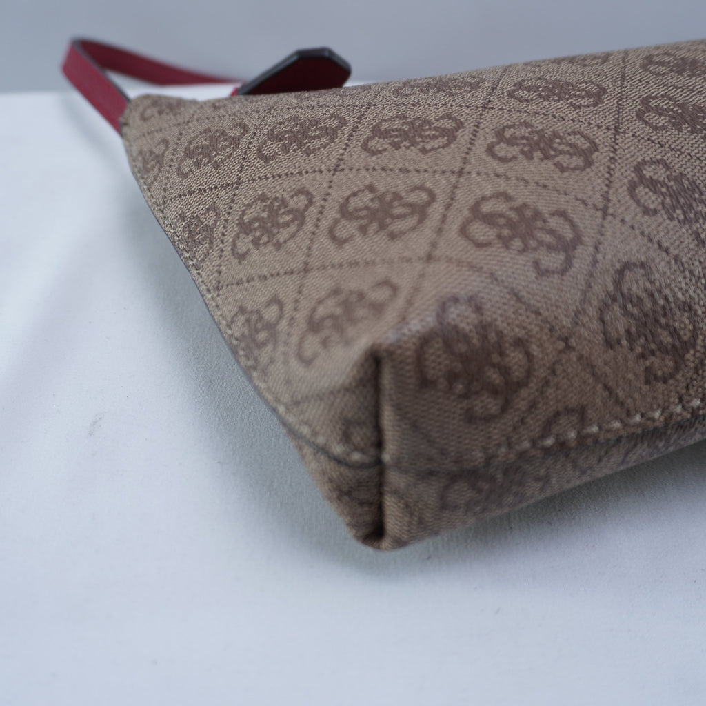 Bolso Baguette Guess para Mujer Usado - Marrón en Muy Buen Estado
