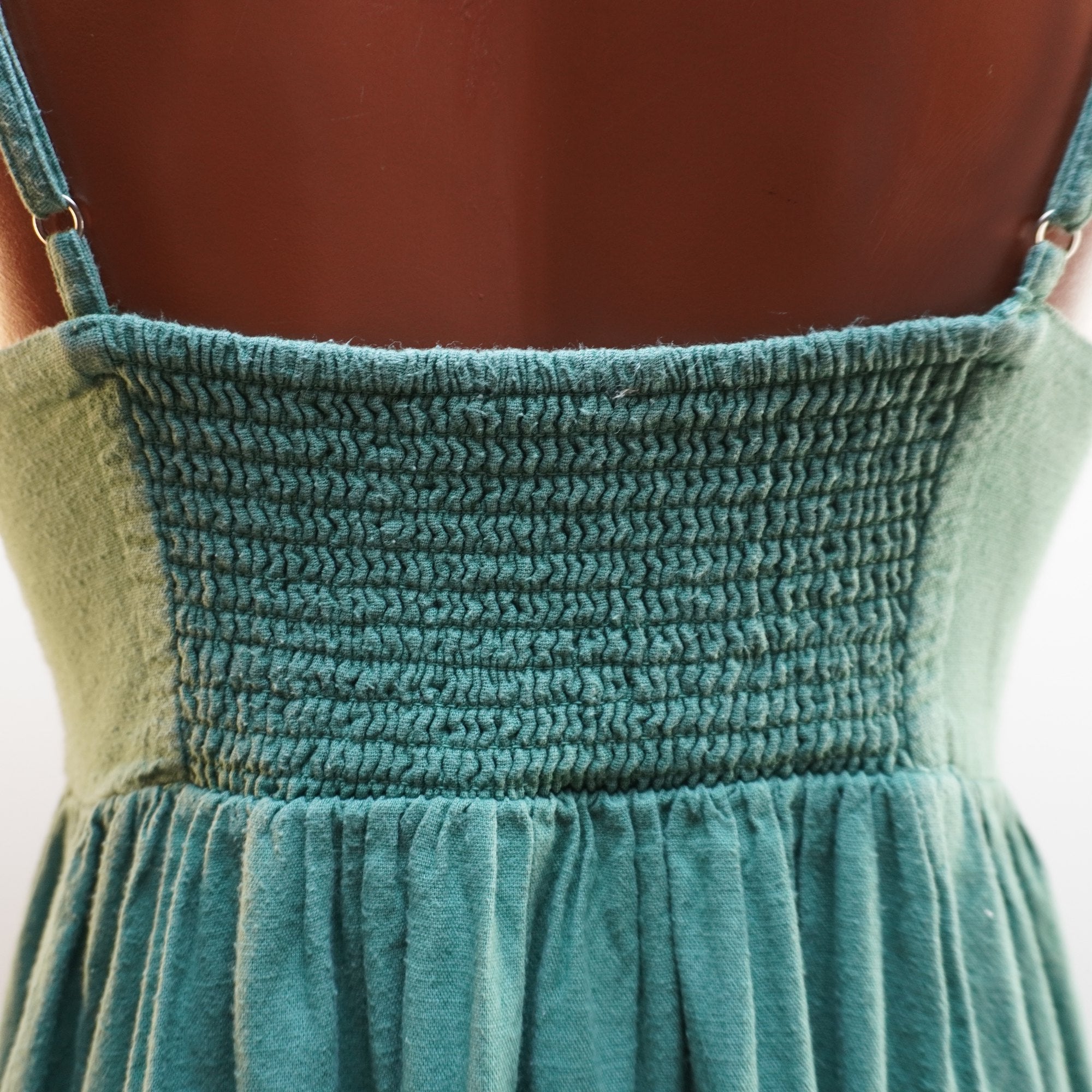 Vestido MNG para Mujer Usado - Verde, Pequeño (S)