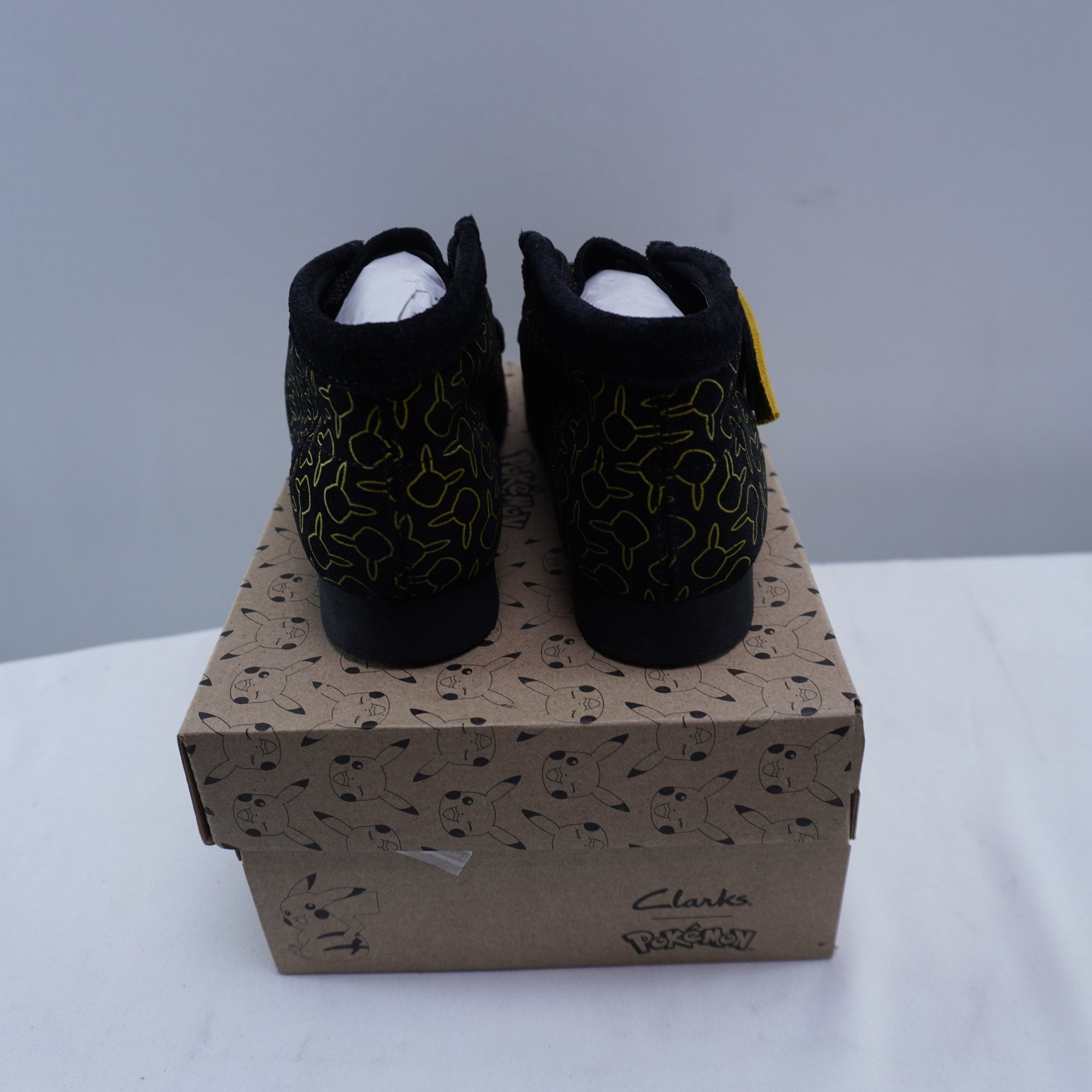 Zapatillas Clarks para Niños Usadas - Verde, Talla 30