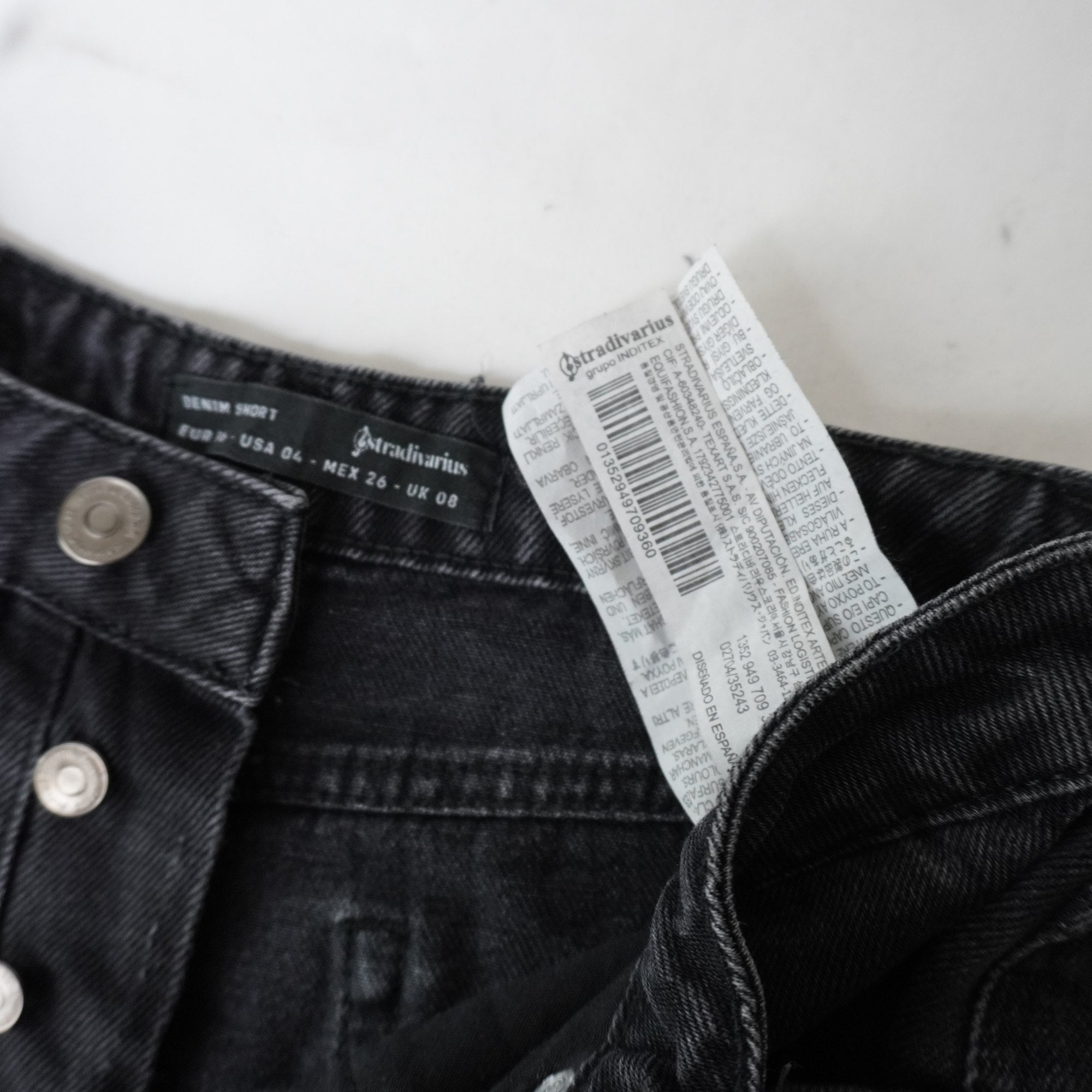 Pantalones Cortos Vaqueros Stradivarius para Mujer Usados - Negro, S