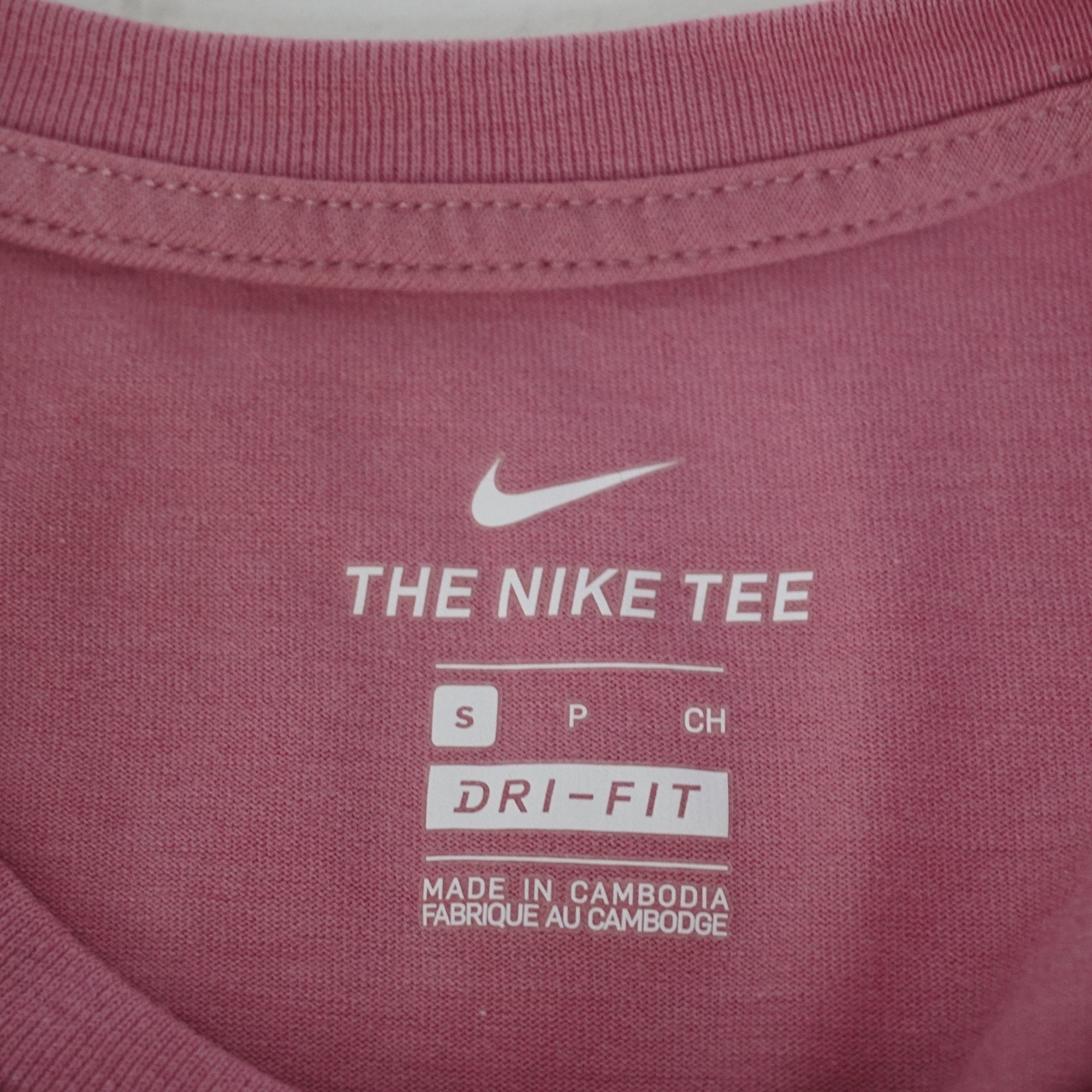 Camiseta Nike para Mujer Usada - Rosa, S