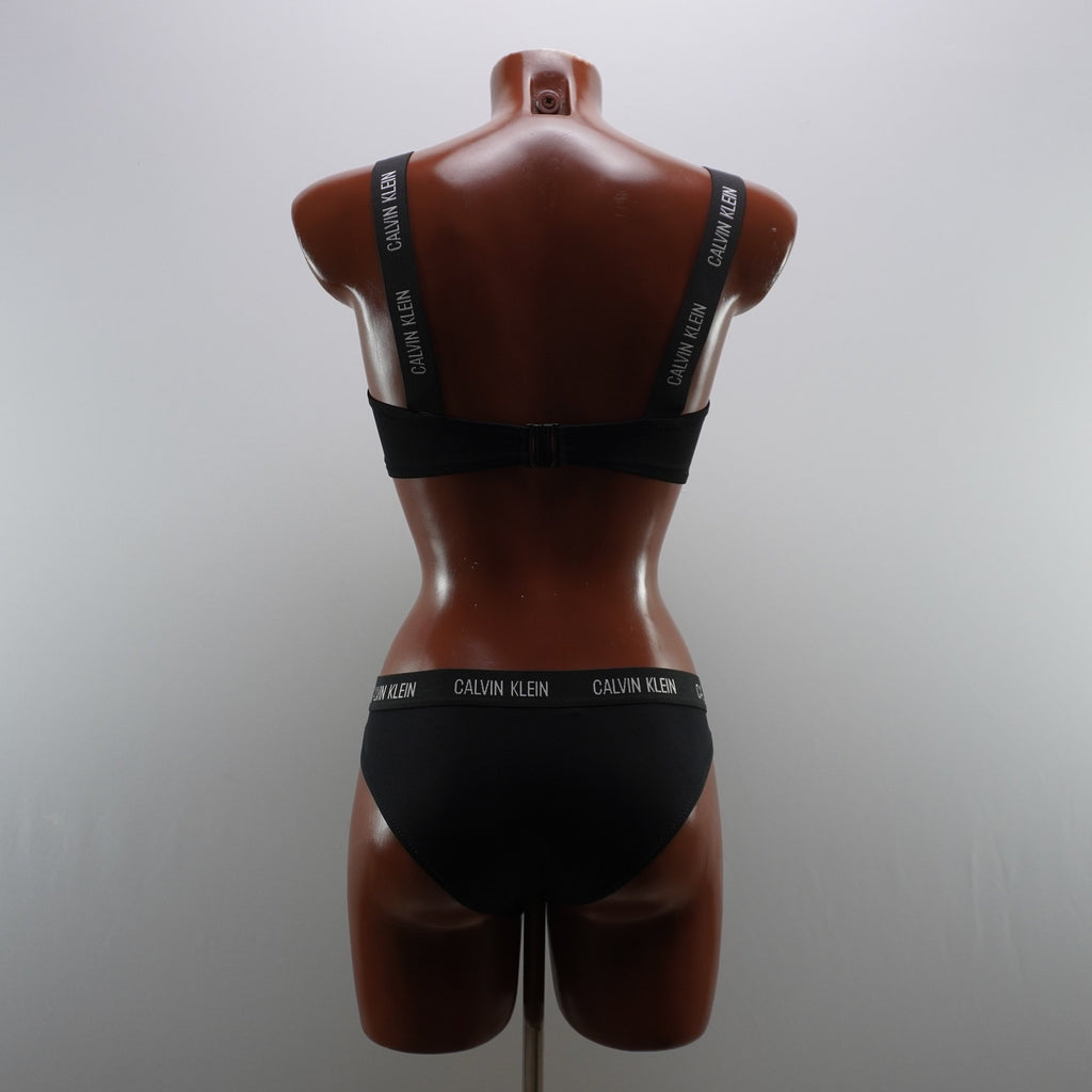 Parte Superior de Traje de Baño Calvin Klein para Mujer - Negro, S (Usado en Muy Buen Estado)