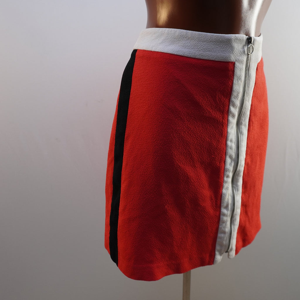 Falda Naf Naf para Mujer Usada - Roja, Mediana (M)