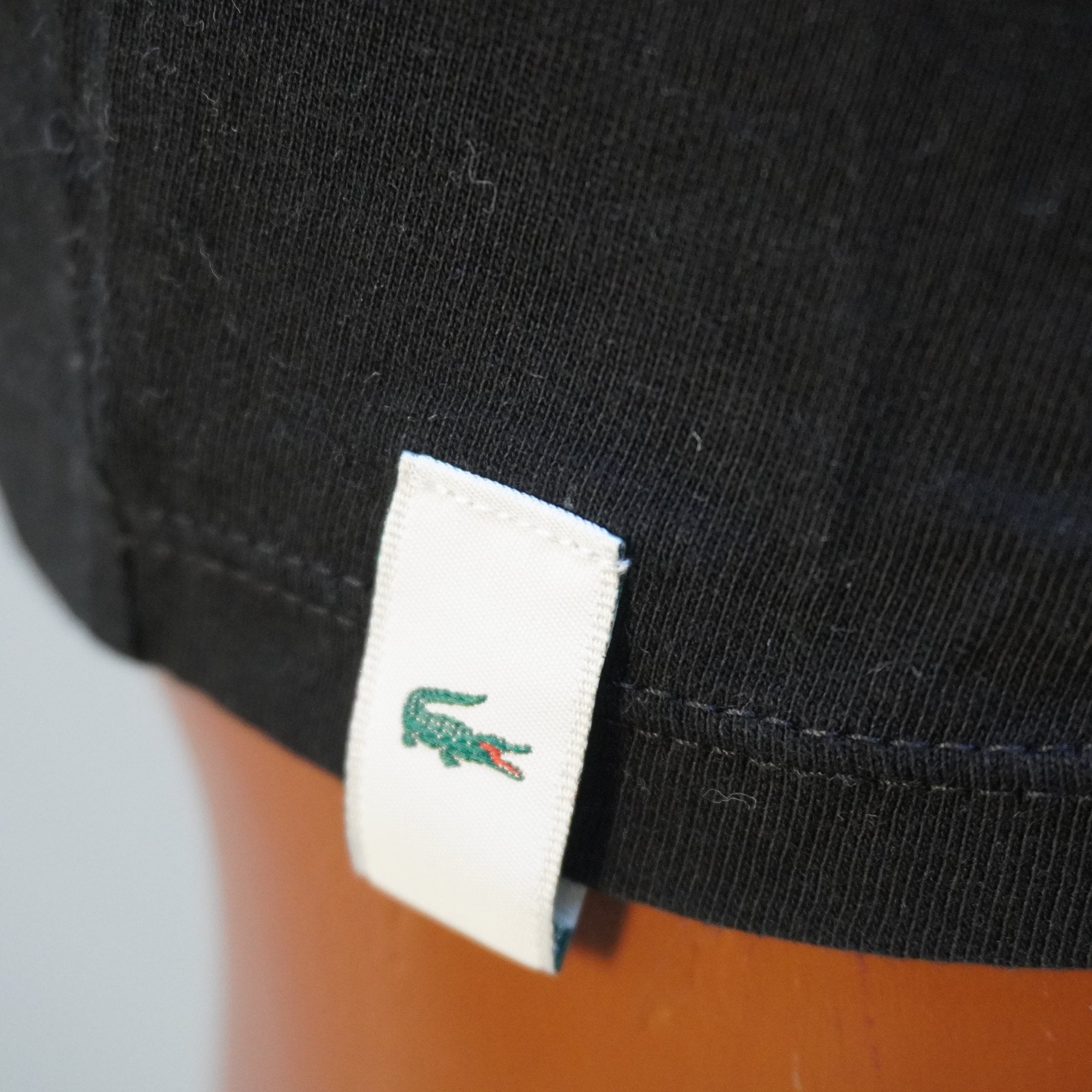 Camiseta Lacoste para Mujer Usada - Negra, S