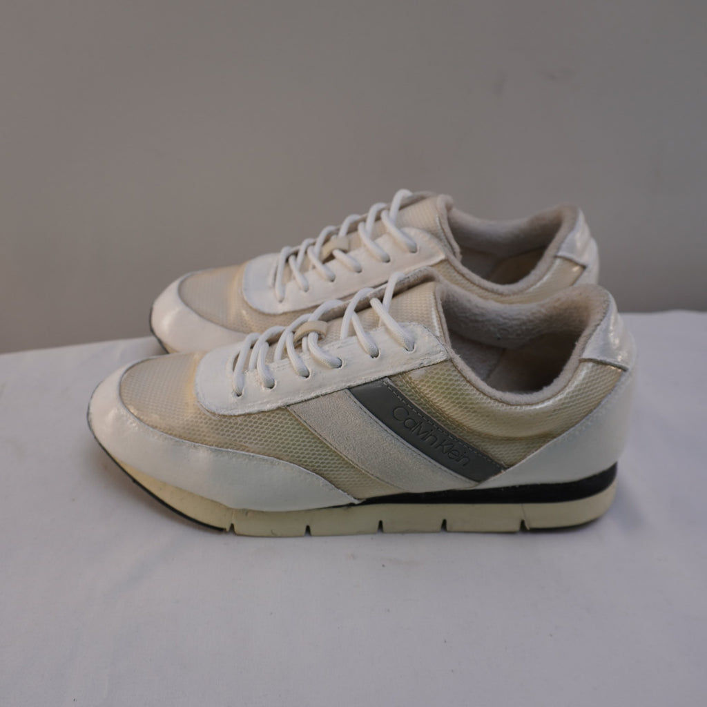 Zapatillas Calvin Klein para Mujer Usadas - Blanco, Talla 38