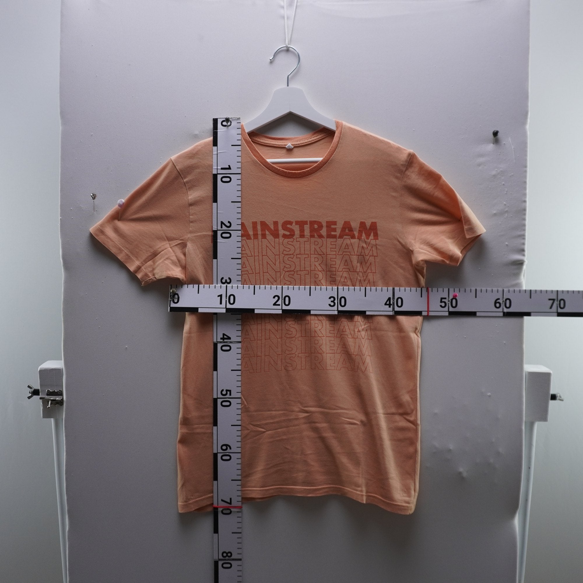 Camiseta Mainstream para Hombre Usada - Naranja, Pequeño (S)