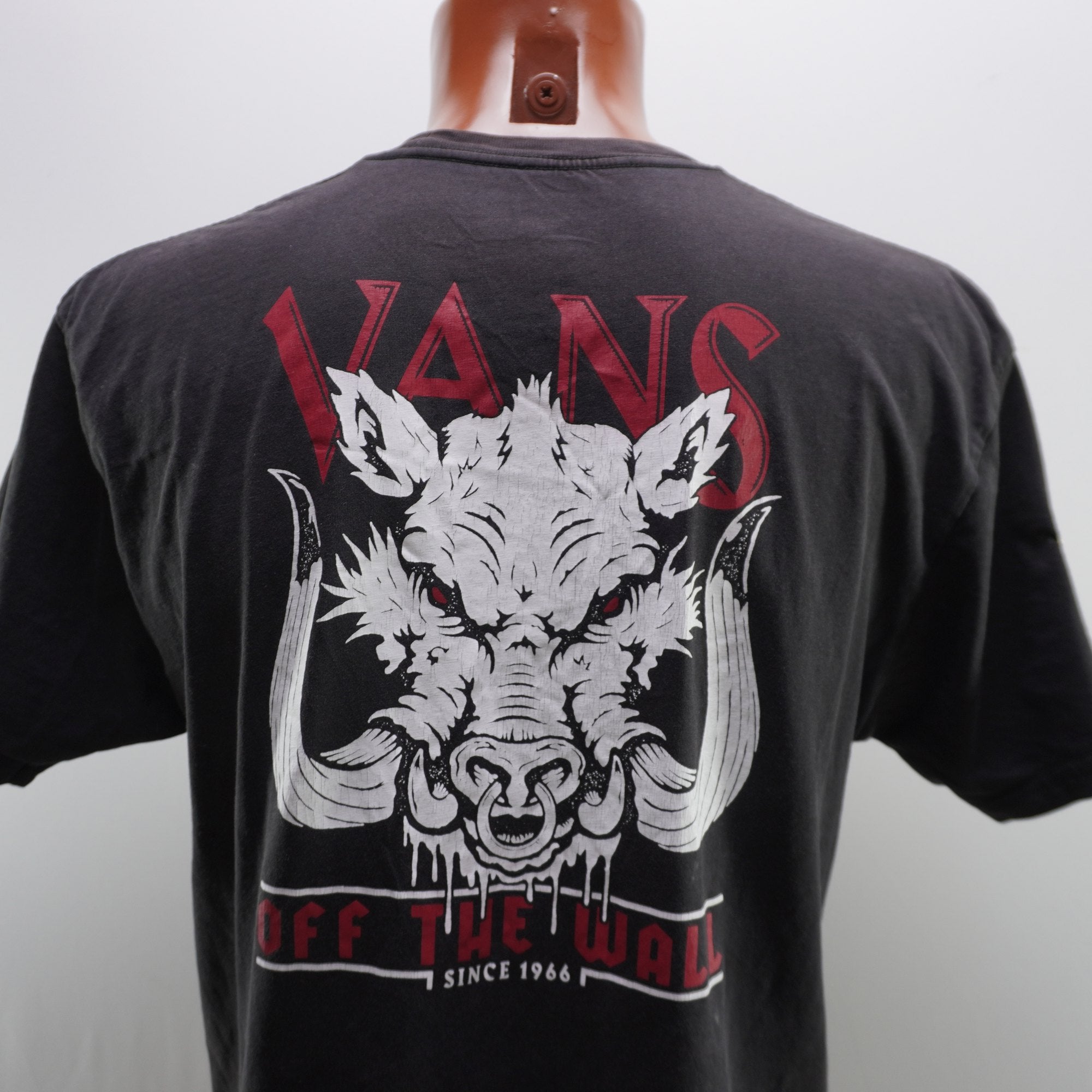 Camiseta de Manga Corta Vans para Hombre Usada - Negra, L