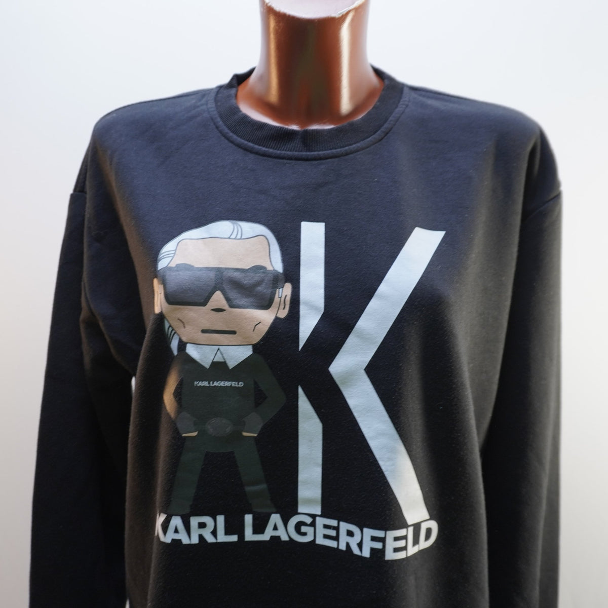 Sudadera con Capucha Karl Lagerfeld para Mujer - Negra, XL (Usada en Muy Buen Estado)