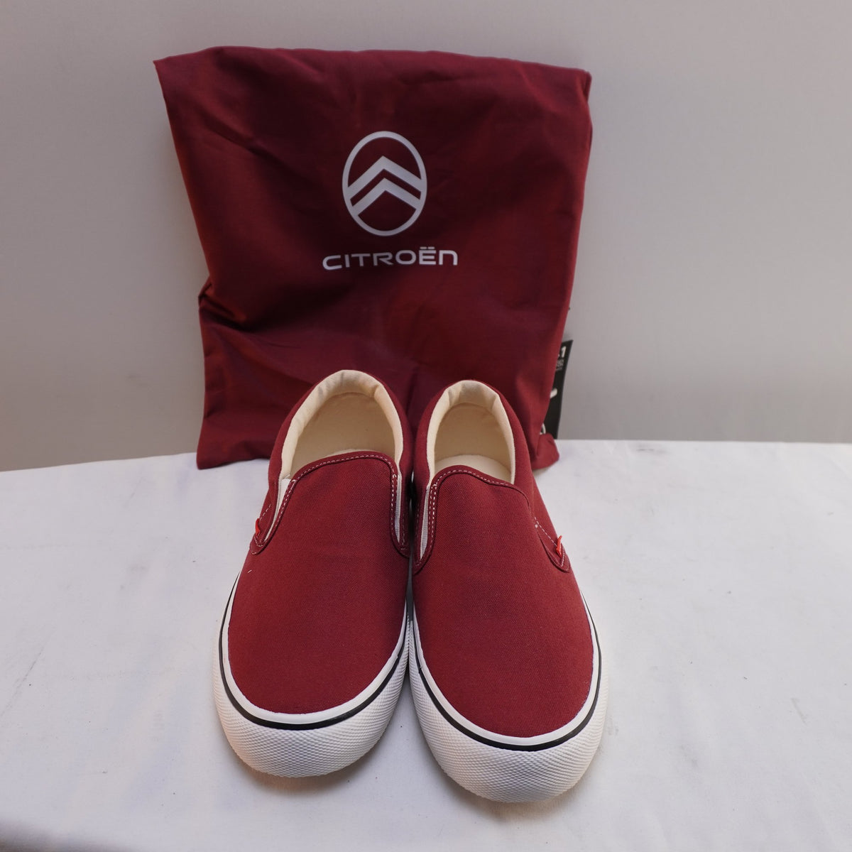 Zapatillas Citroën para Hombre Usadas - Rojas, Talla 41