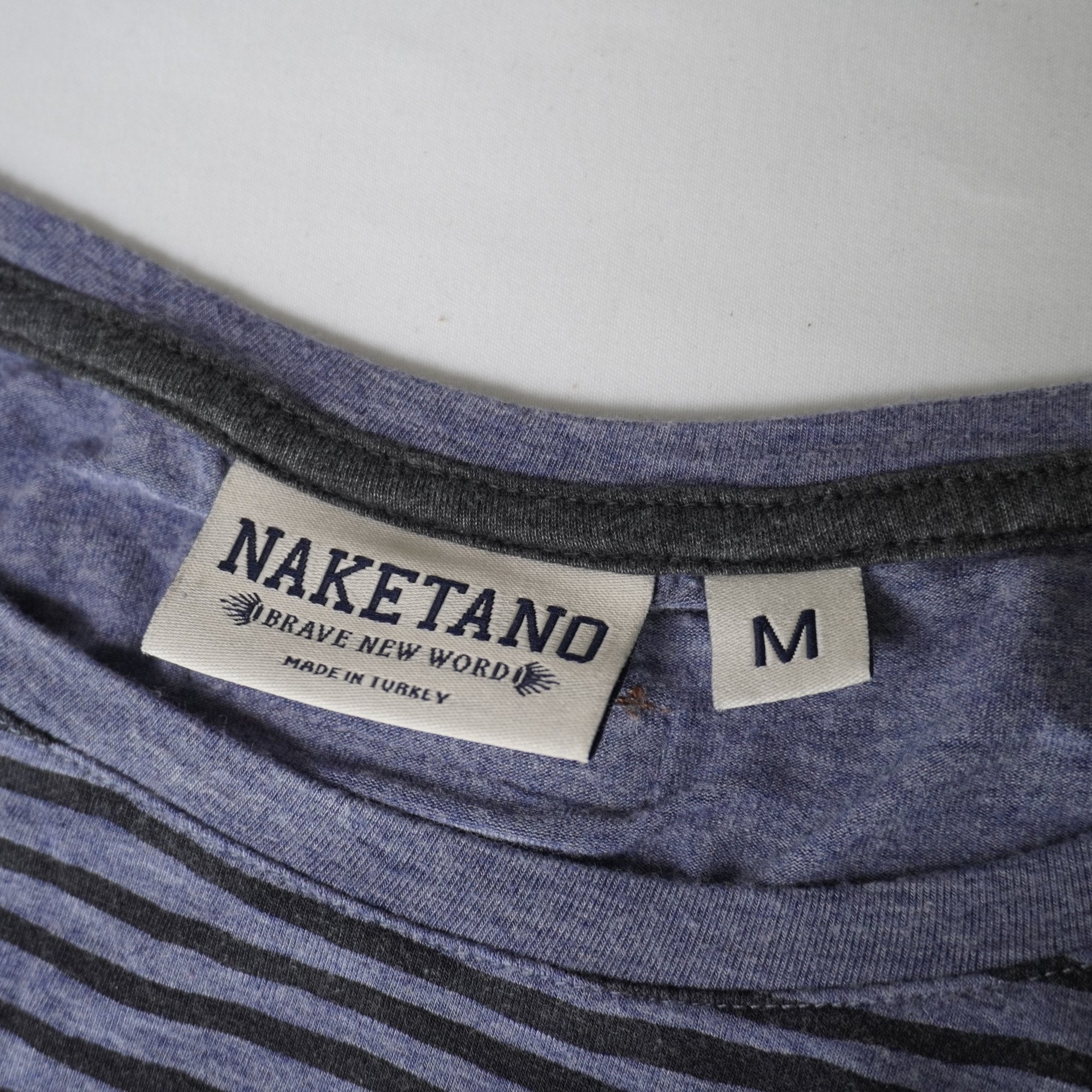 Camiseta Naketano para Mujer Usada - Gris, M