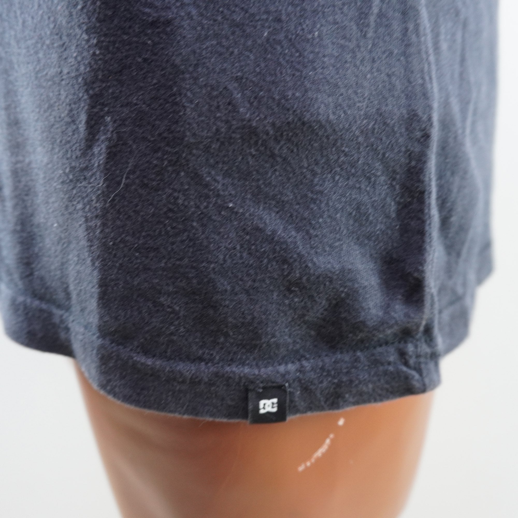 Camiseta de Manga Corta DC Shies para Hombre - Negra, S, Usada en Muy Buen Estado