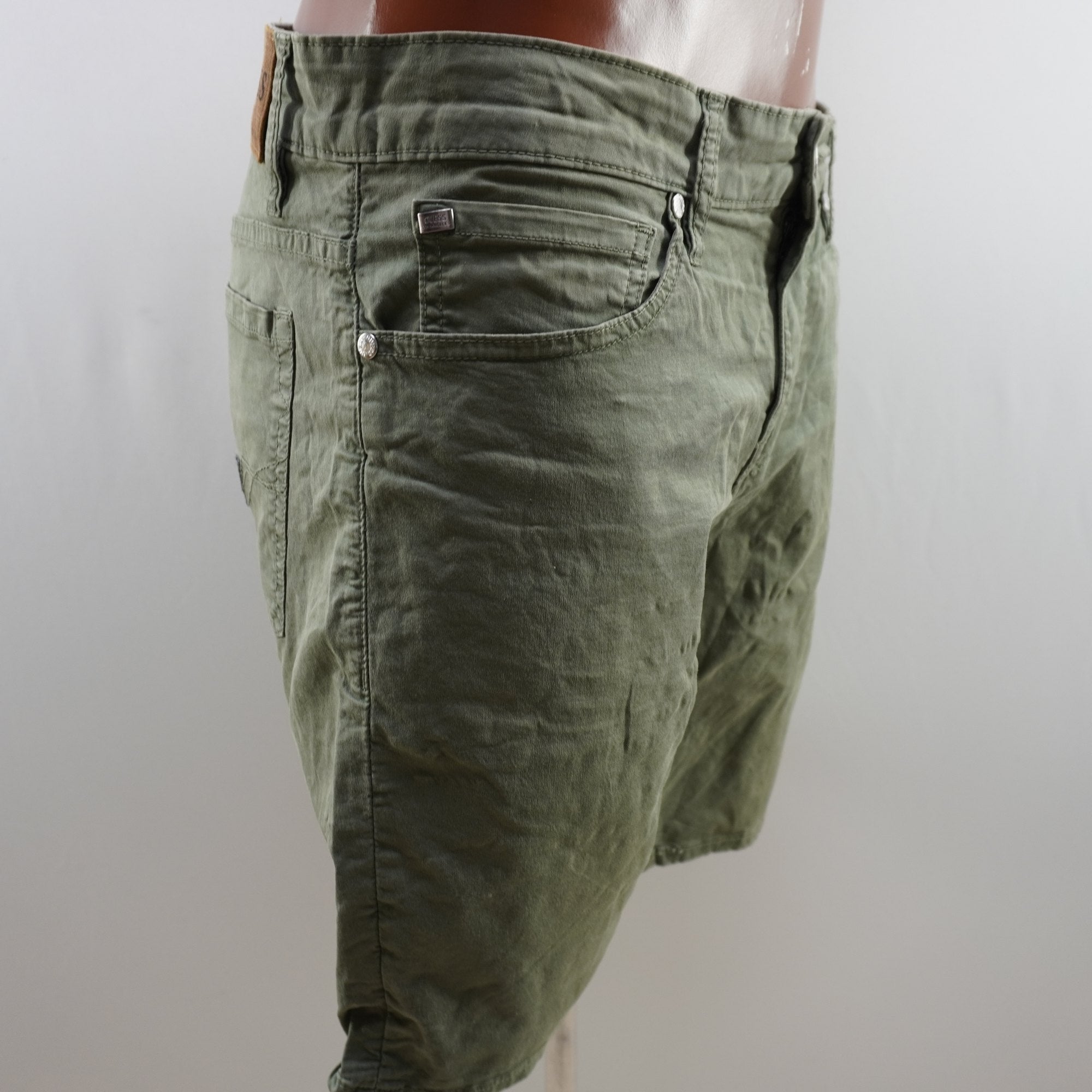Pantalones Cortos Vaqueros Guess para Hombre Usados - Verde, M