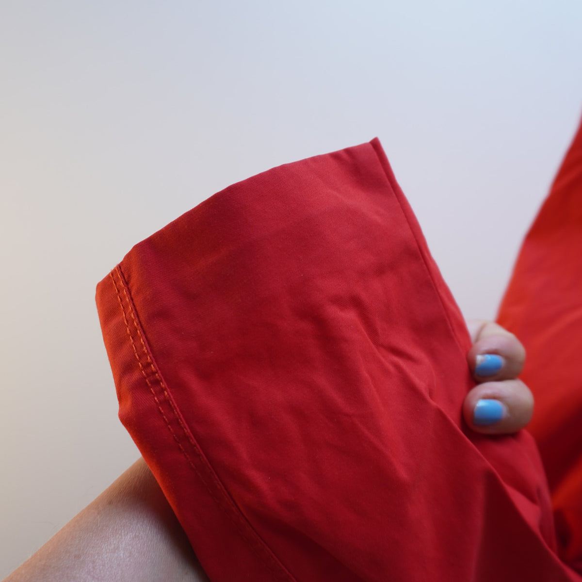 Capa Benetton para Mujer Usada - Roja, Grande (L)