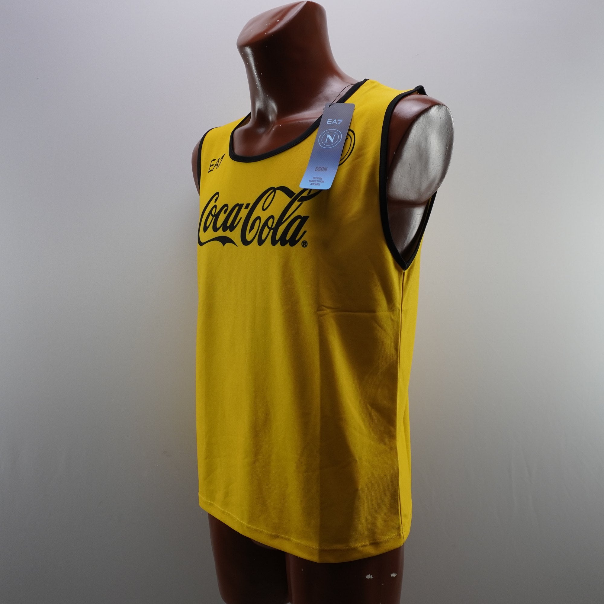 Camiseta de Manga Corta Amarilla para Hombre - XL Usada en Buen Estado