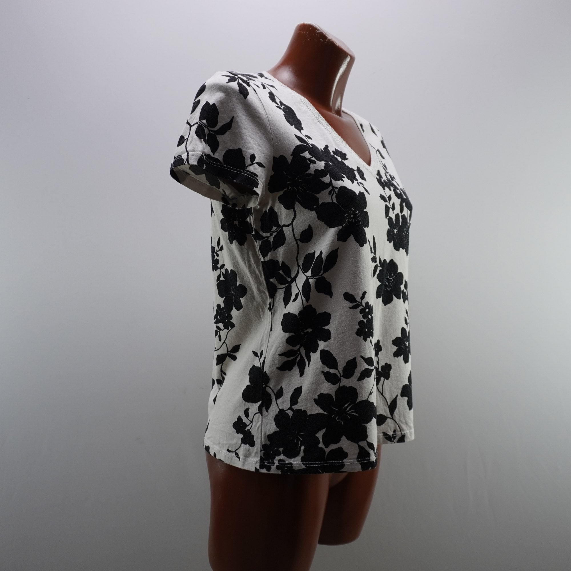 Camiseta de Manga Corta Hall Hubber para Mujer - Blanco, M (Usada en muy buen estado)