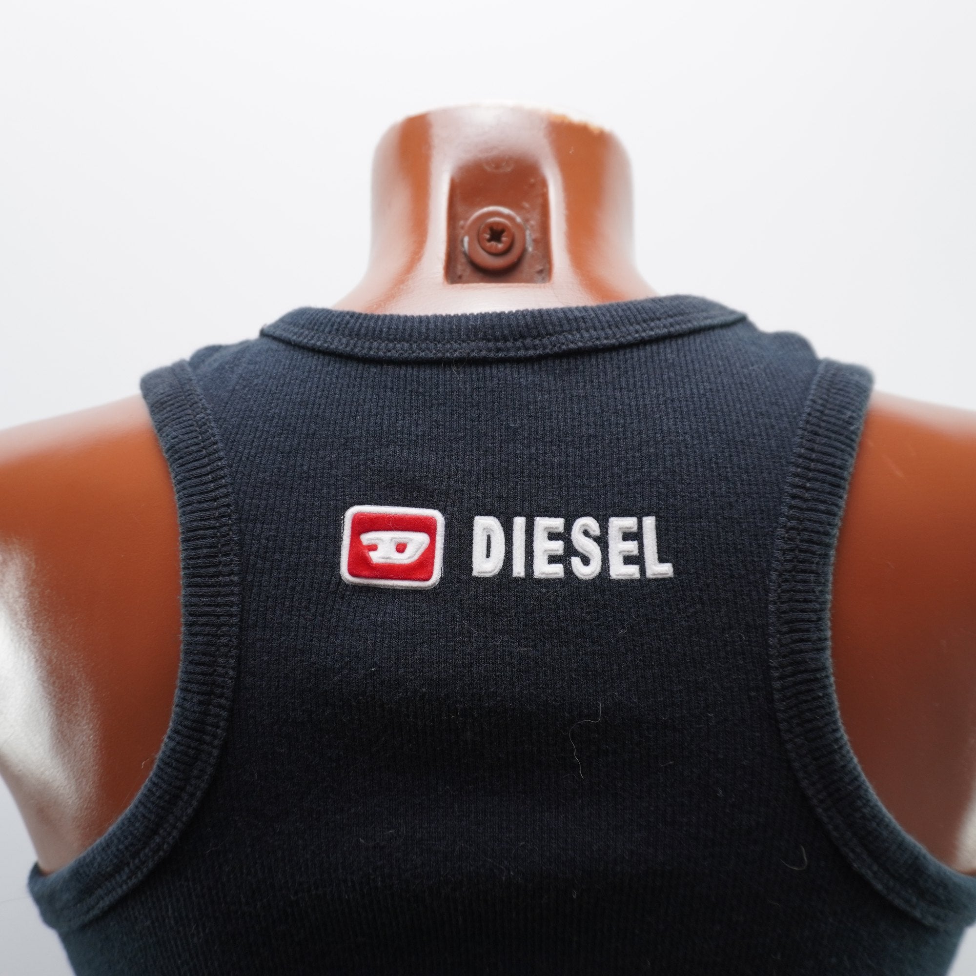 Camiseta de Manga Corta Diesel para Mujer Usada - Negro, L