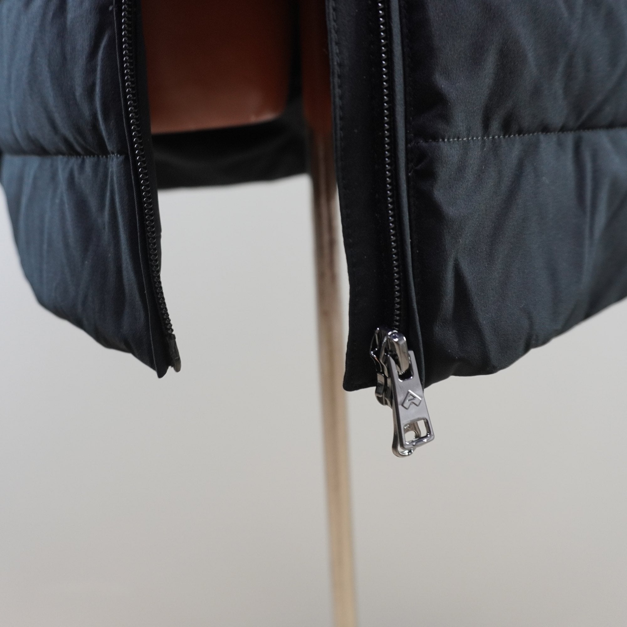 Parka Pioneer Camp para Mujer Nueva con Etiquetas - Negra, S