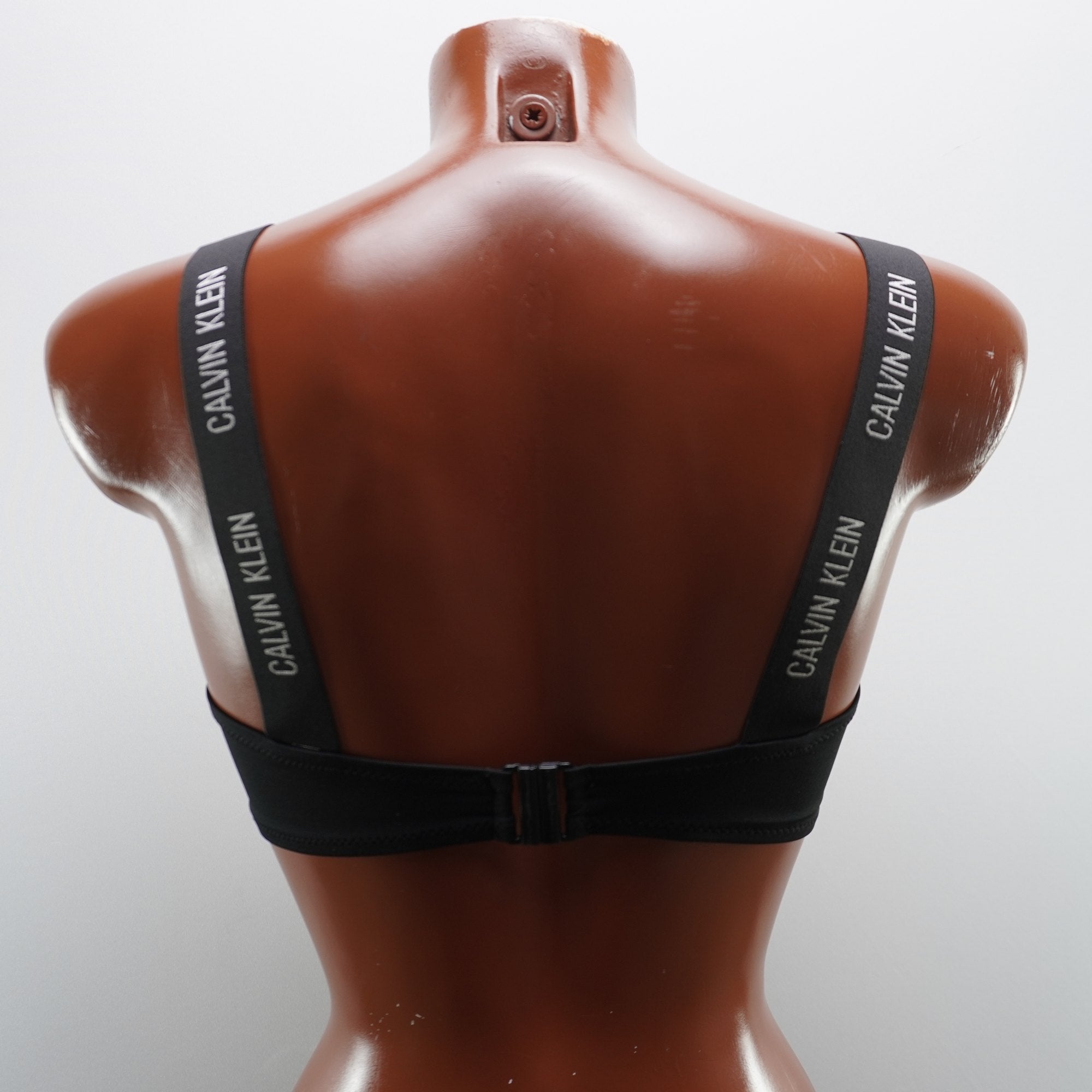 Parte Superior de Traje de Baño Calvin Klein para Mujer - Negro, S (Usado en Muy Buen Estado)