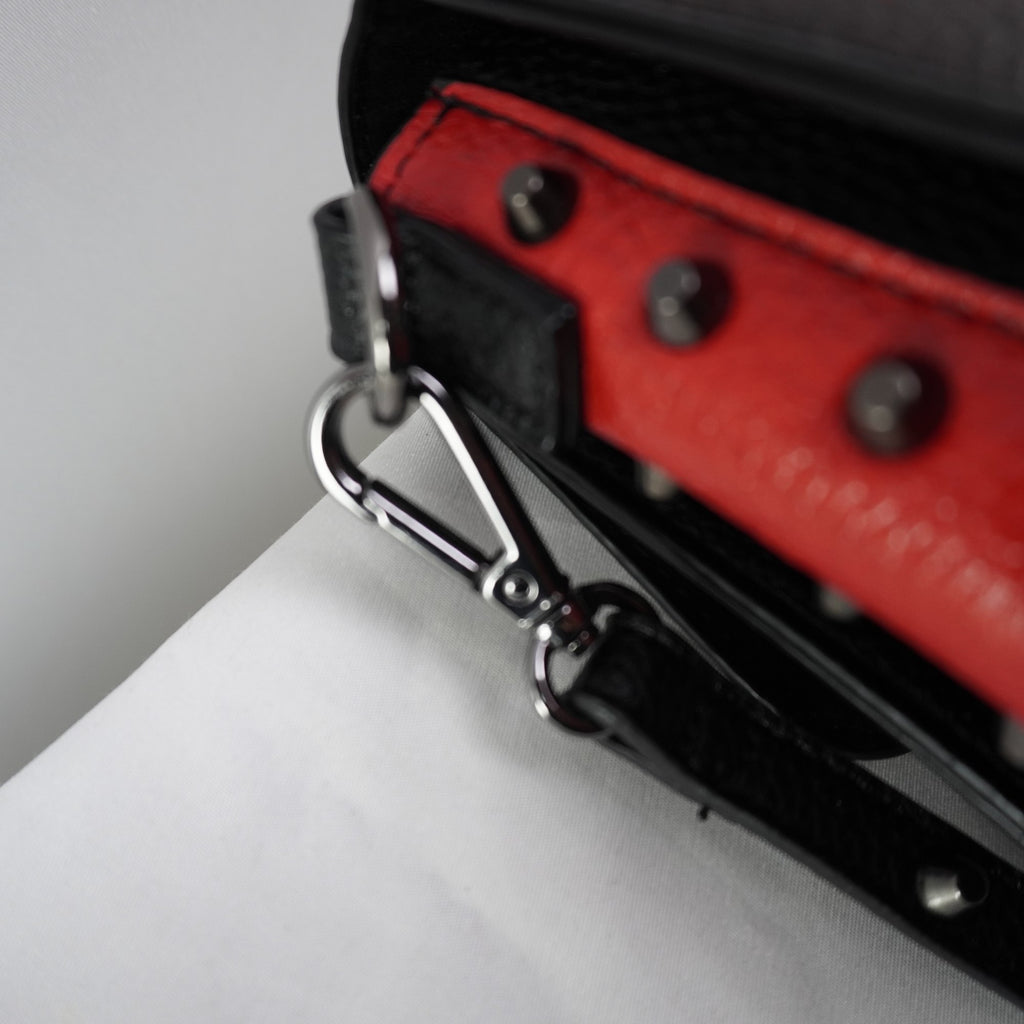 Bolso Baguette Desigual para Mujer Usado - Negro, Muy Buen Estado