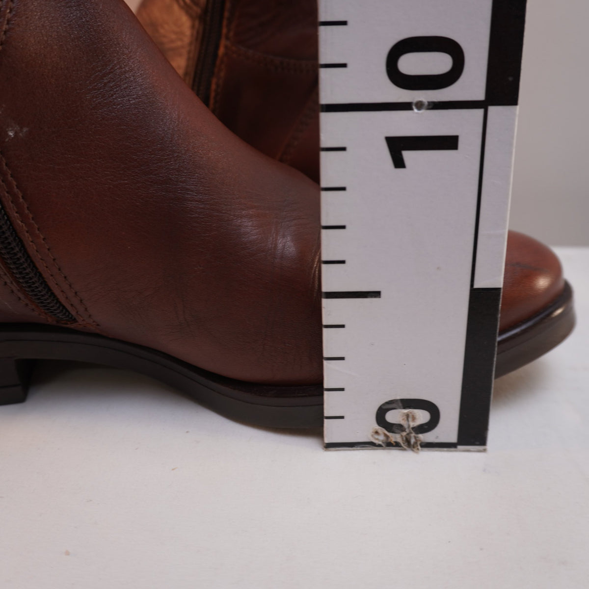Botas Cellini para Mujer Usadas - Marrón, Talla 39