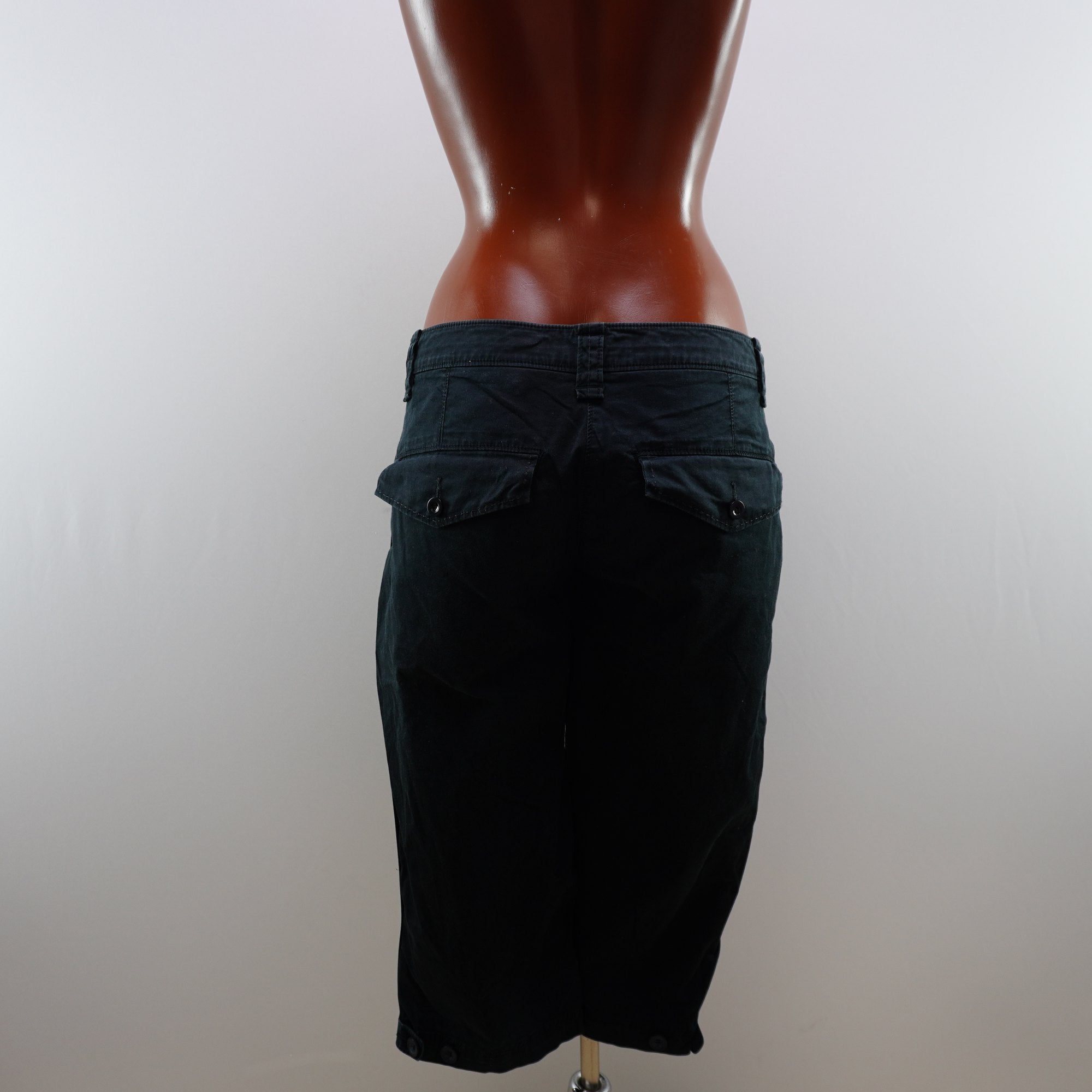 Pantalones Cortos Nike para Mujer Usados - Negro, Muy Buen Estado