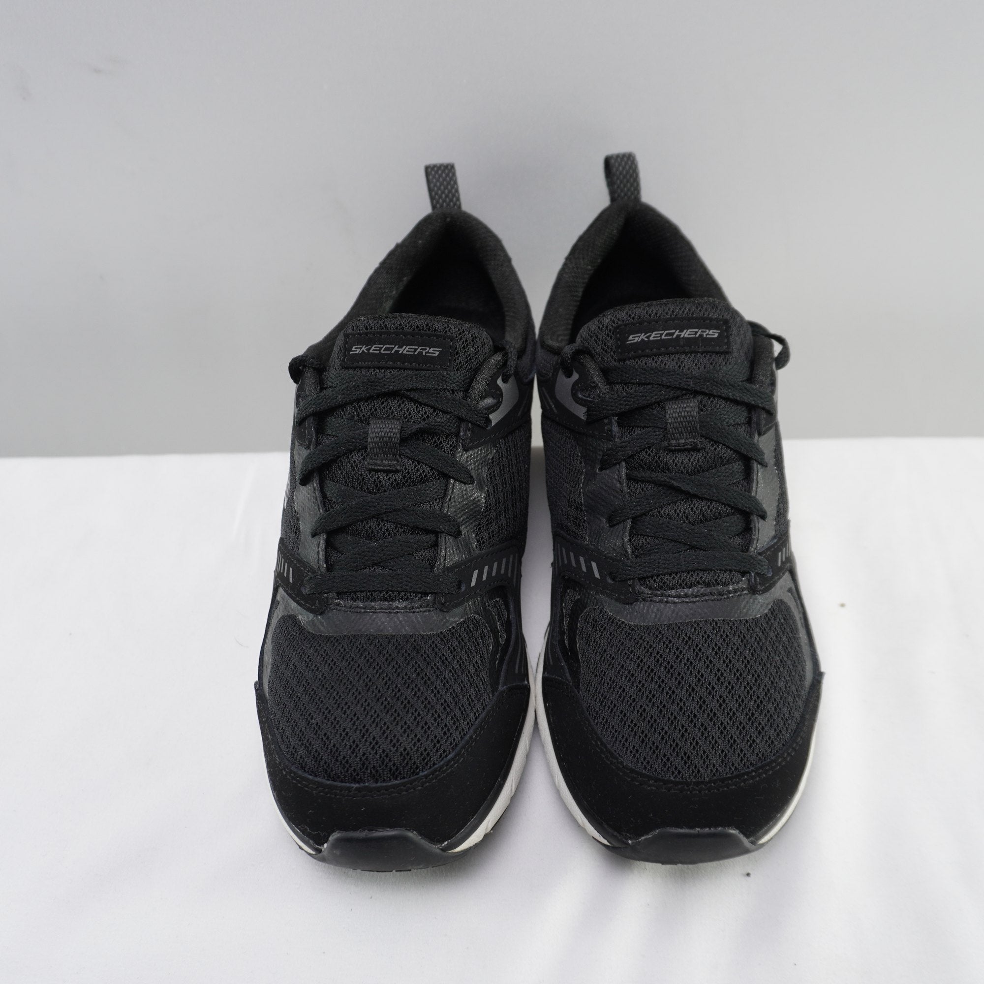 Zapatillas Skechers para Mujer Usadas en Muy Buen Estado - Talla 39