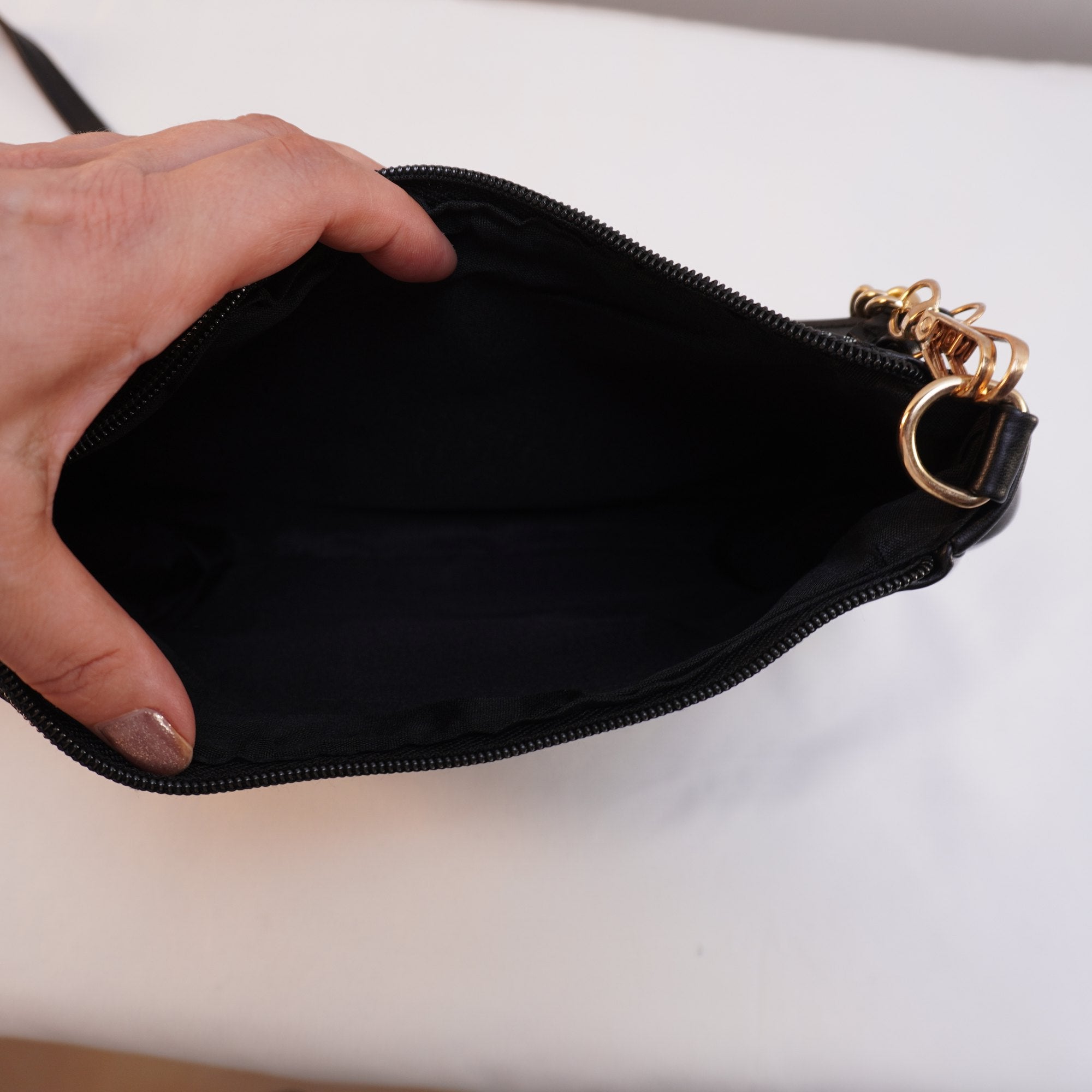 Bolso Baguette Negro para Mujer Usado - Muy Buen Estado