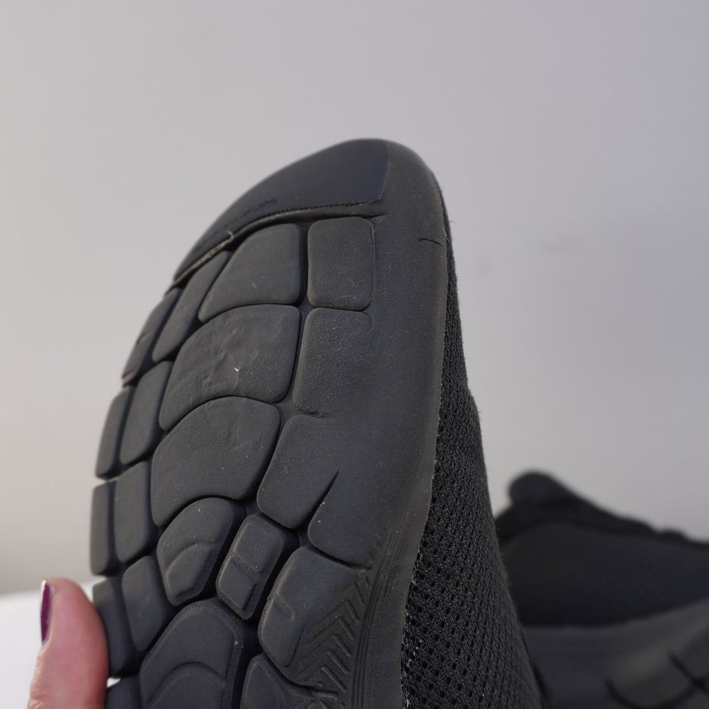 Zapatillas Skechers para Mujer Usadas - Negro, Talla 38