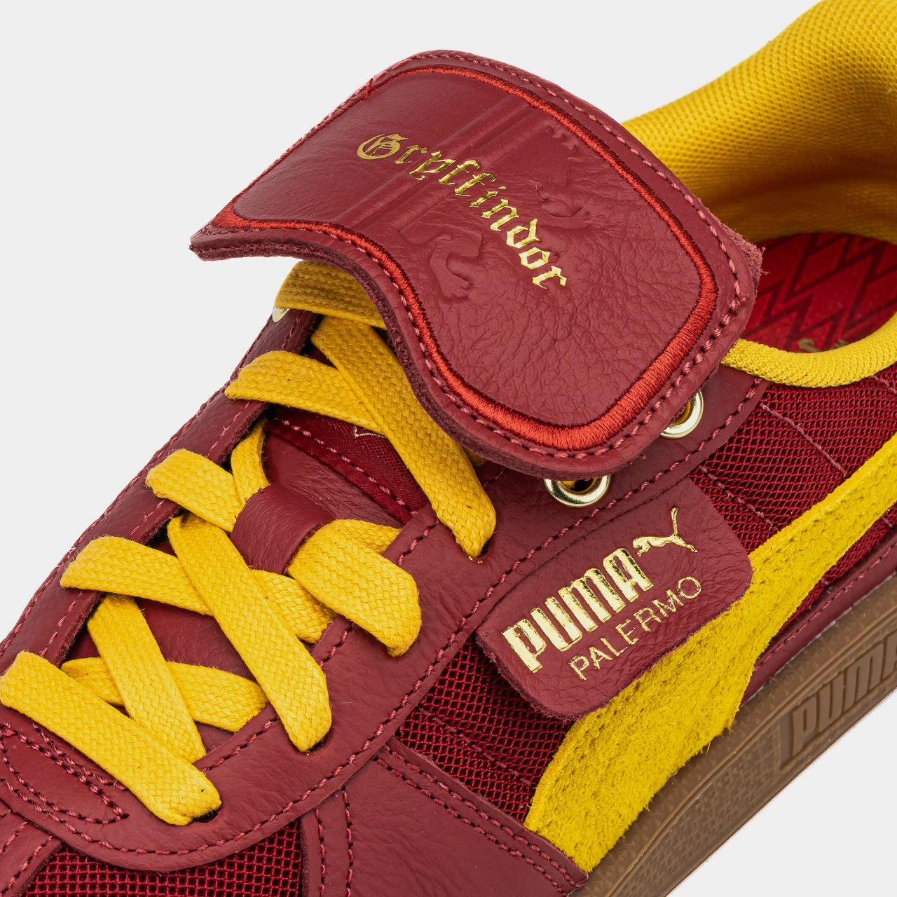 Zapatillas Puma x Harry Potter para Hombre – Burdeos (Gryffindor), Talla 44, Edición Especial