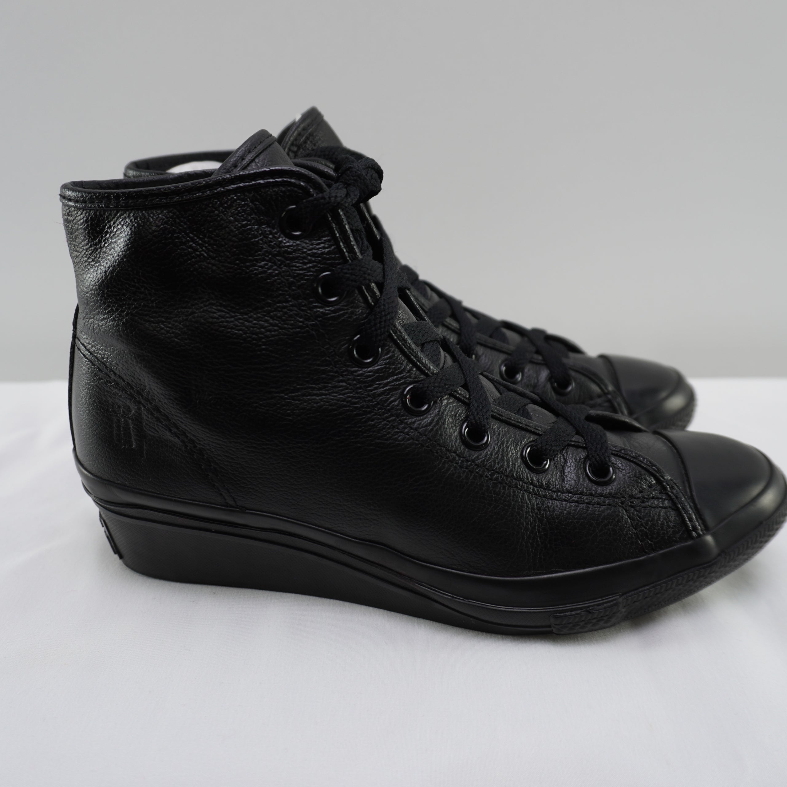 Botas Converse para Mujer Usadas - Negras, Talla 38